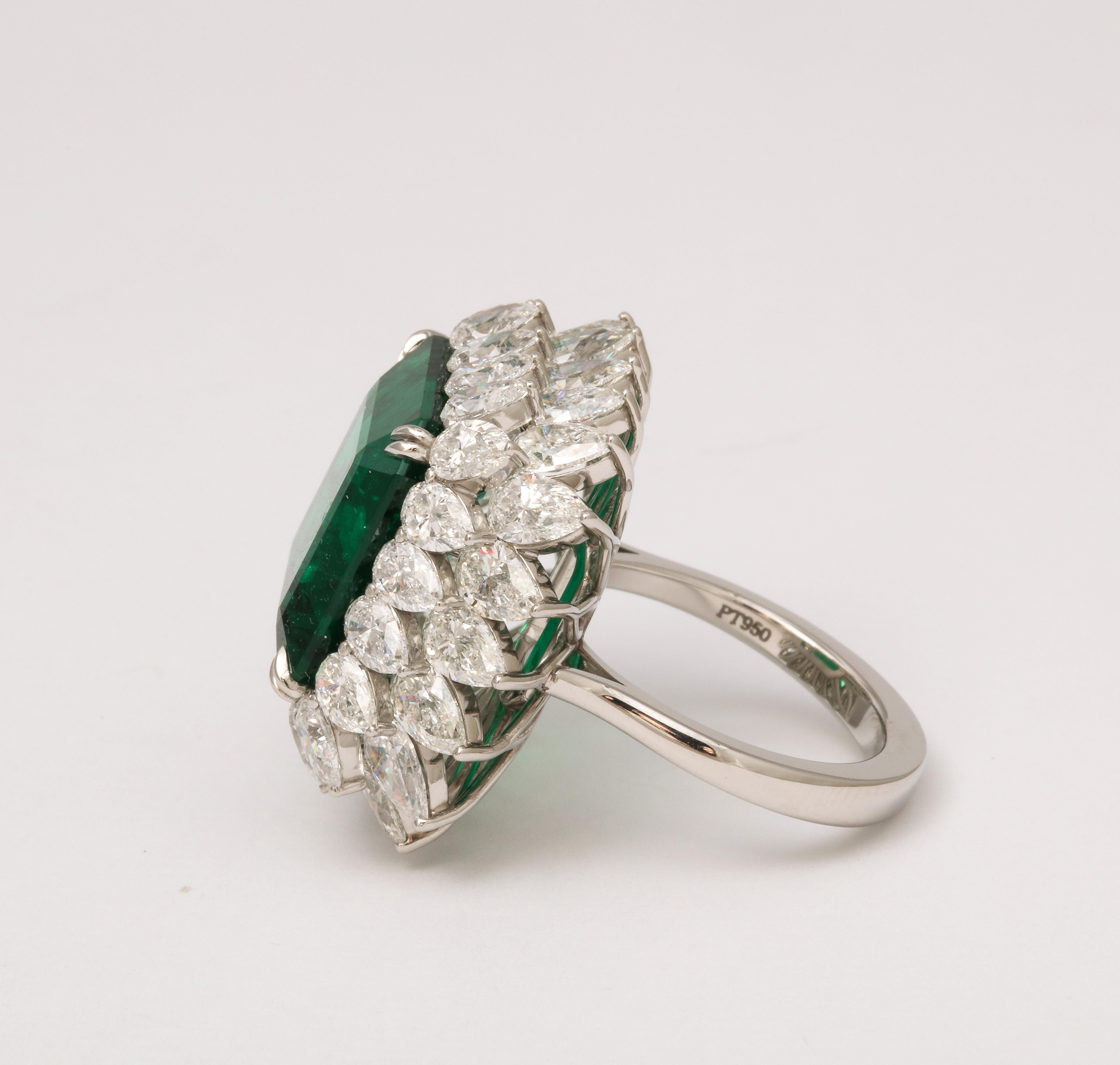 13 carat Emerald and Diamond Ring  In New Condition For Sale In New York, NY