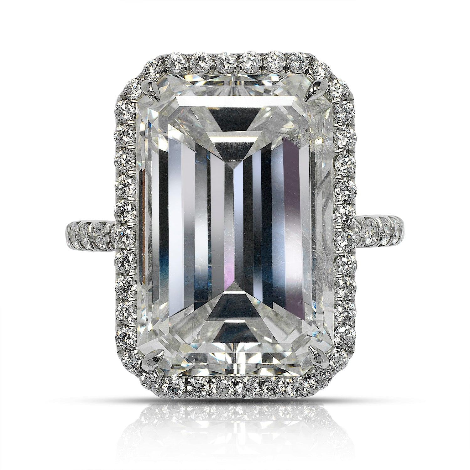 CARLA EMERALD CUT DIAMOND ENGAGEMENT RING PLATINUM BY MIKE NEKTA

CERTIFIED
Center Diamond
Carat Weight: 12.33 Carats
Color :  F 
Clarity: VS2* 
Style:  EMERALD CUT 
Measurements:  16.82 x 10.94 x 7.41 mm
*Clarity Enhanced  

Ring:
Metal: PLATINIUM