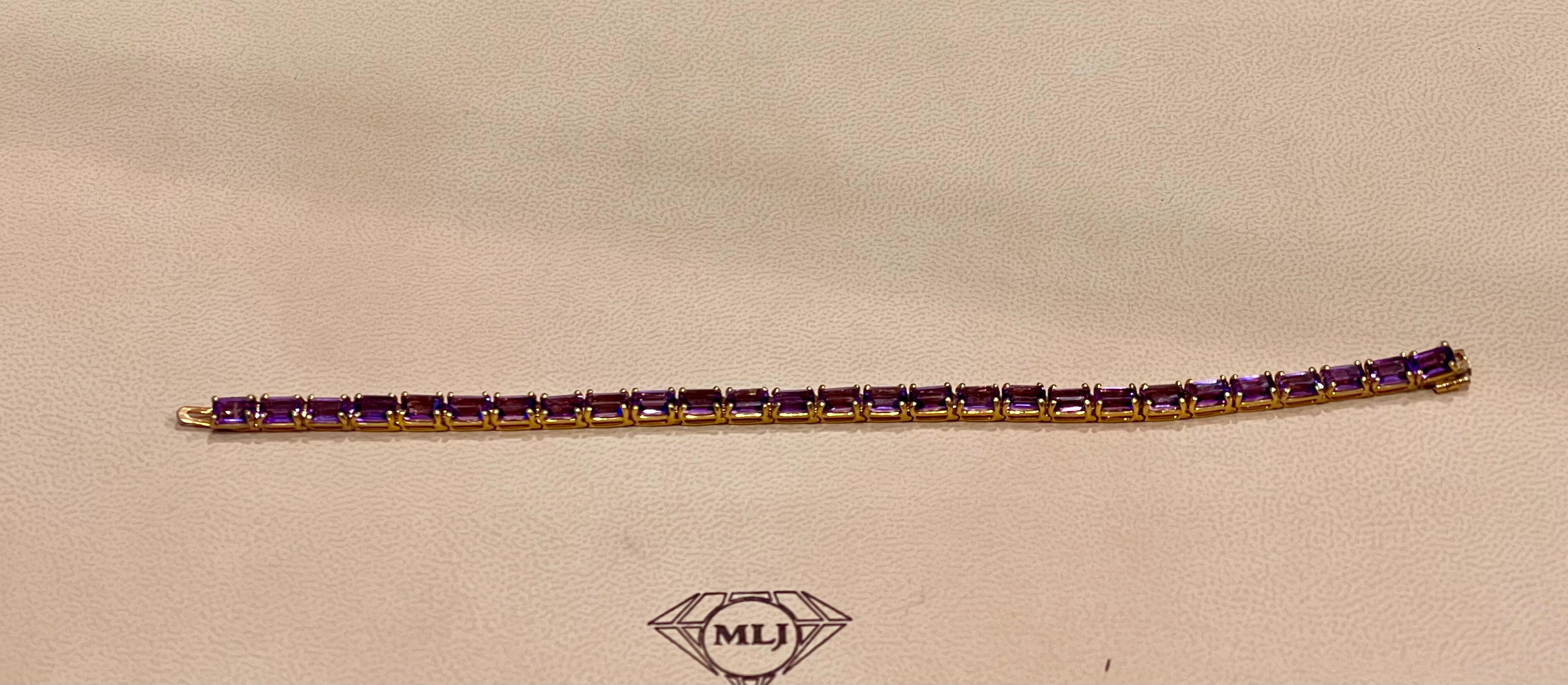 13 Carat Genuine Natural Amethyst Tennis Bracelet 14 Karat Yellow Gold For Sale 4
