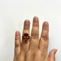 13 Karat Imperial Topas Cushion Split Shank Ring aus Titan