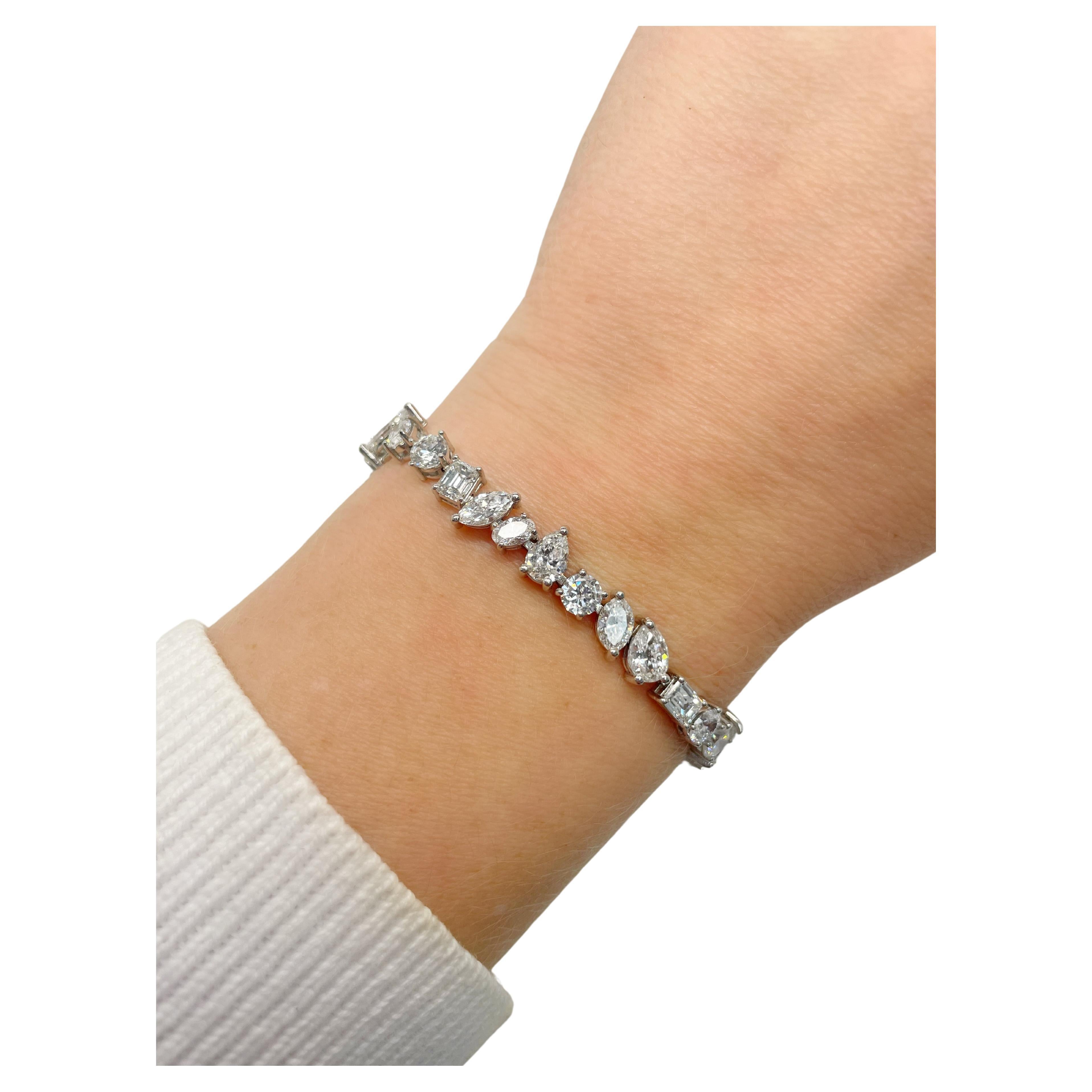 Bracelet tennis avec diamants de formes multiples de 13 carats