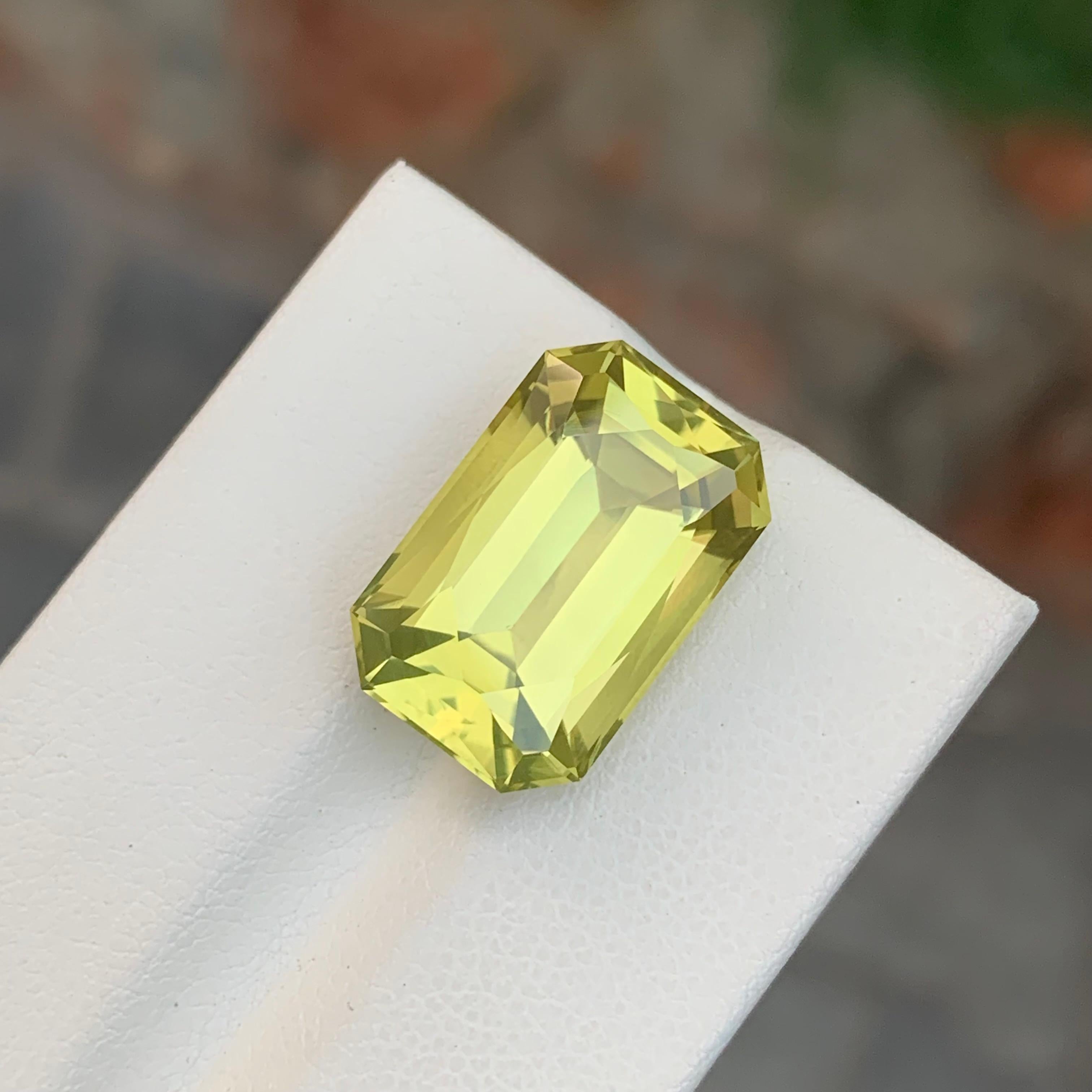 13 Karat natürlicher loser Zitronenquarz Smaragd Form Edelstein im Angebot 2
