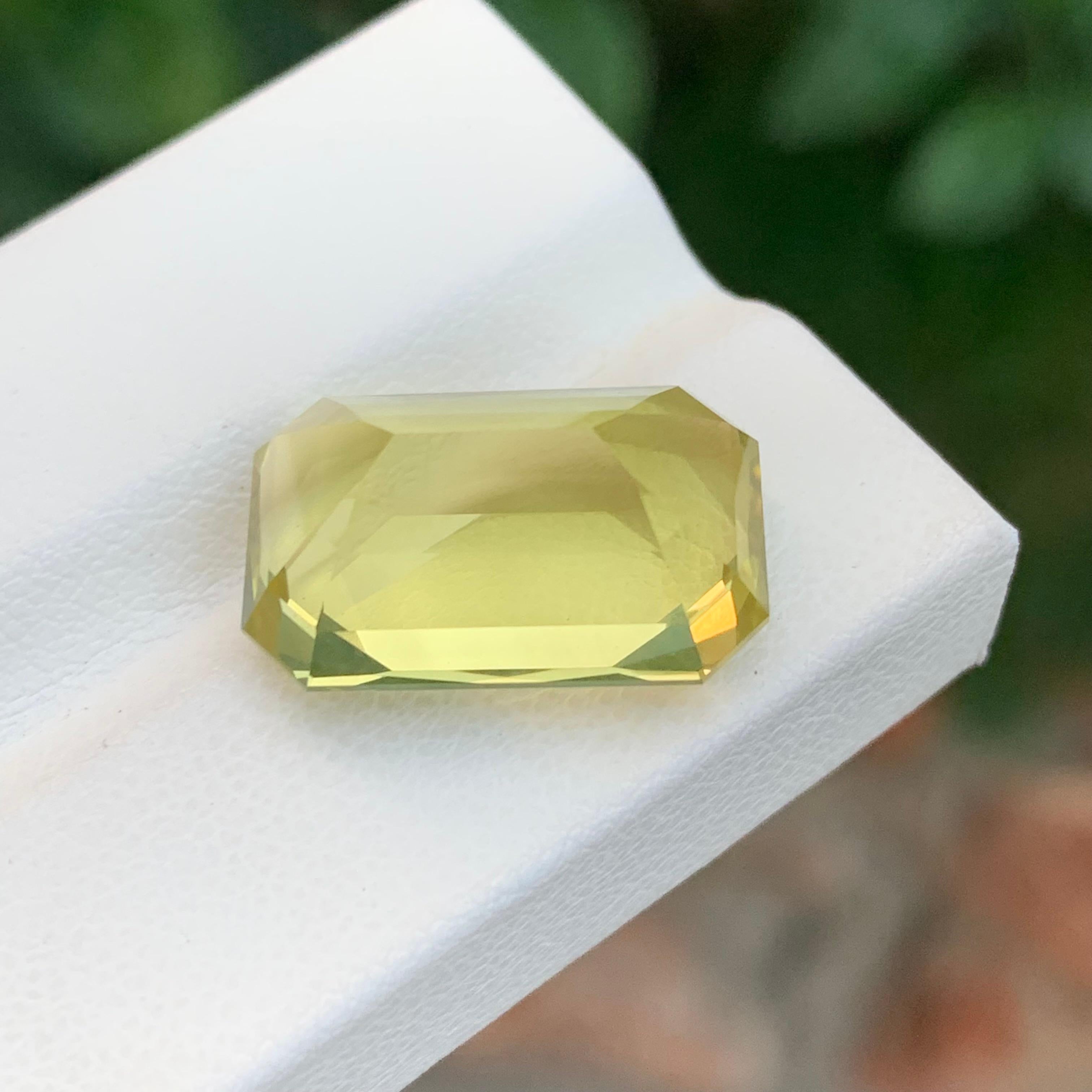 13 Karat natürlicher loser Zitronenquarz Smaragd Form Edelstein im Angebot 3