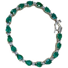 13 Carat Natural Zambian Emerald and Diamond Tennis Bracelet 14 Karat White Gold