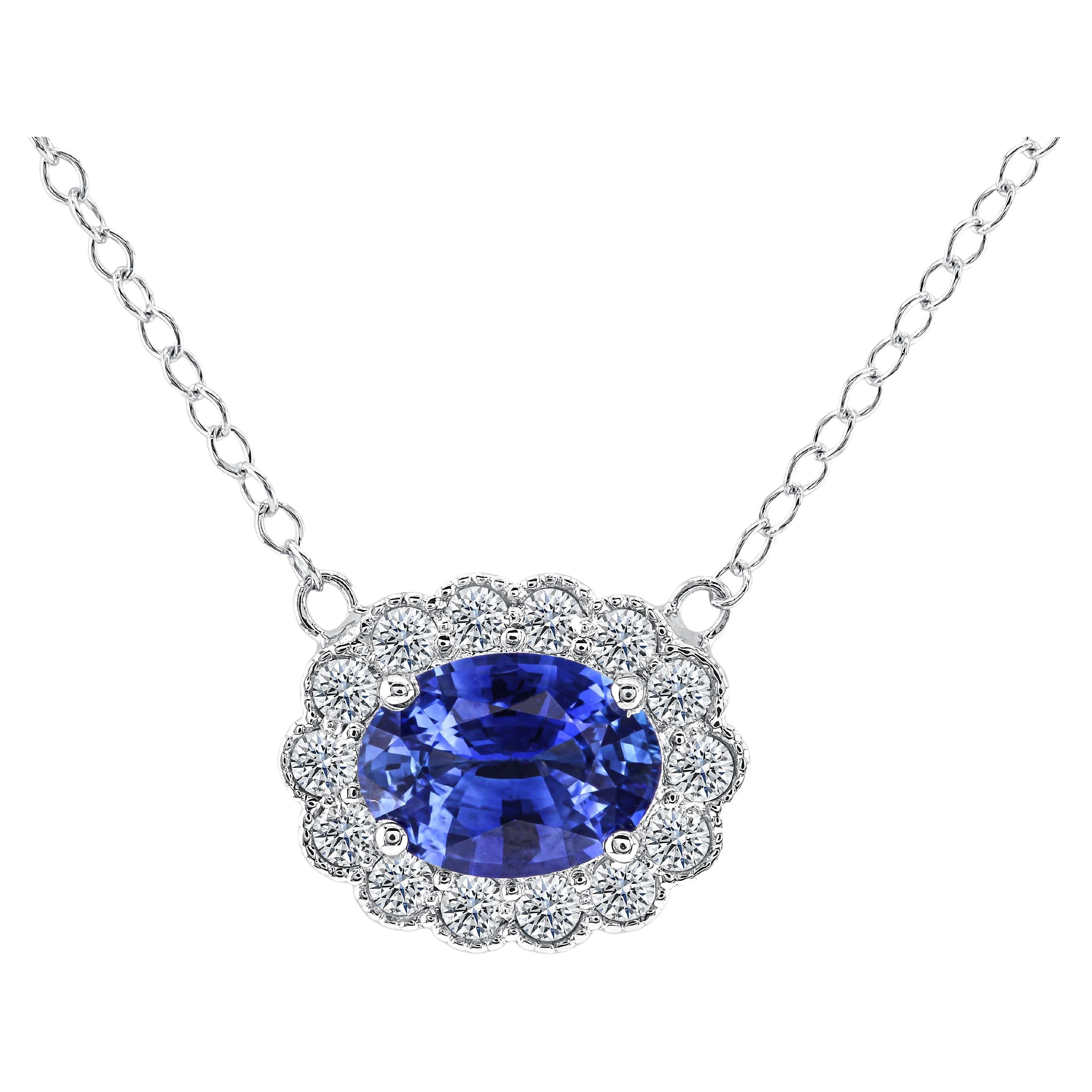 1.3 Carat Oval Sapphire Pendant in 0.40 Ct Diamond Halo in 18k White Gold ref928
