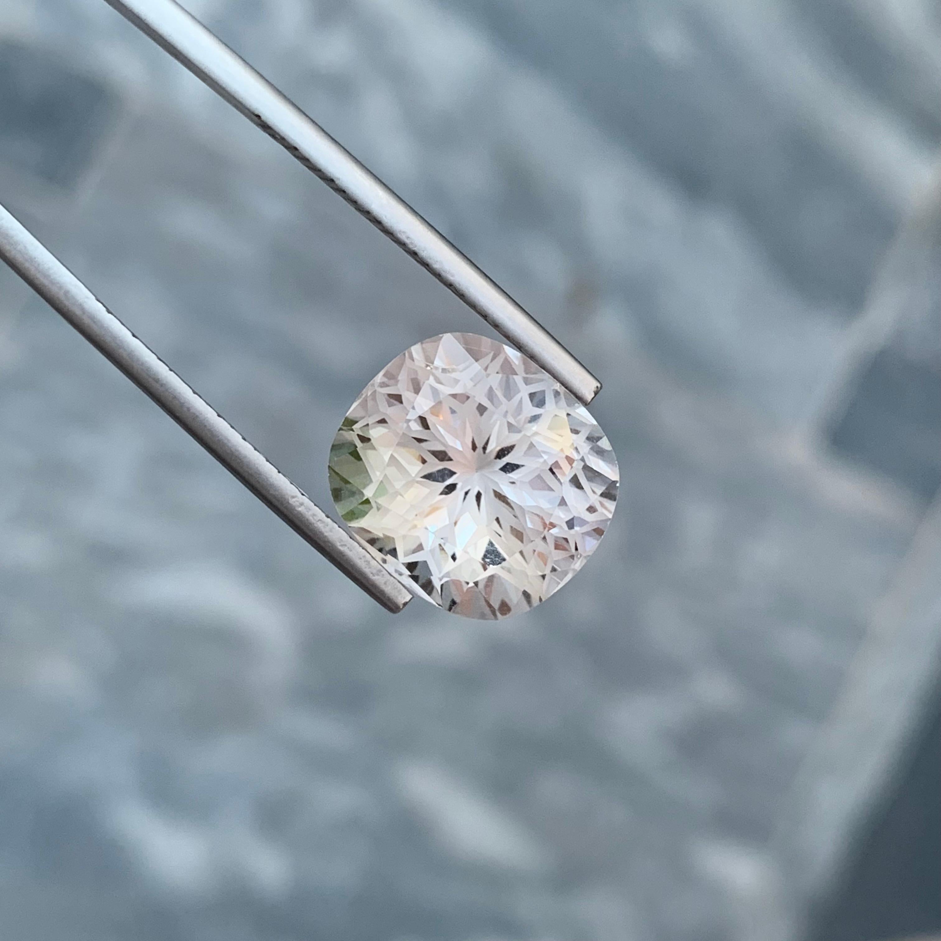 Cushion Cut 13 Carat Pretty Natural Loose Topaz Flower Cut Gem For Jewellery Making  For Sale