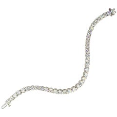 Bracelet tennis en or blanc 14 carats avec diamants taille brillant rond de 13 carats