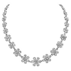 13 Karat Runder Brillant Diamant Halskette Zertifiziert