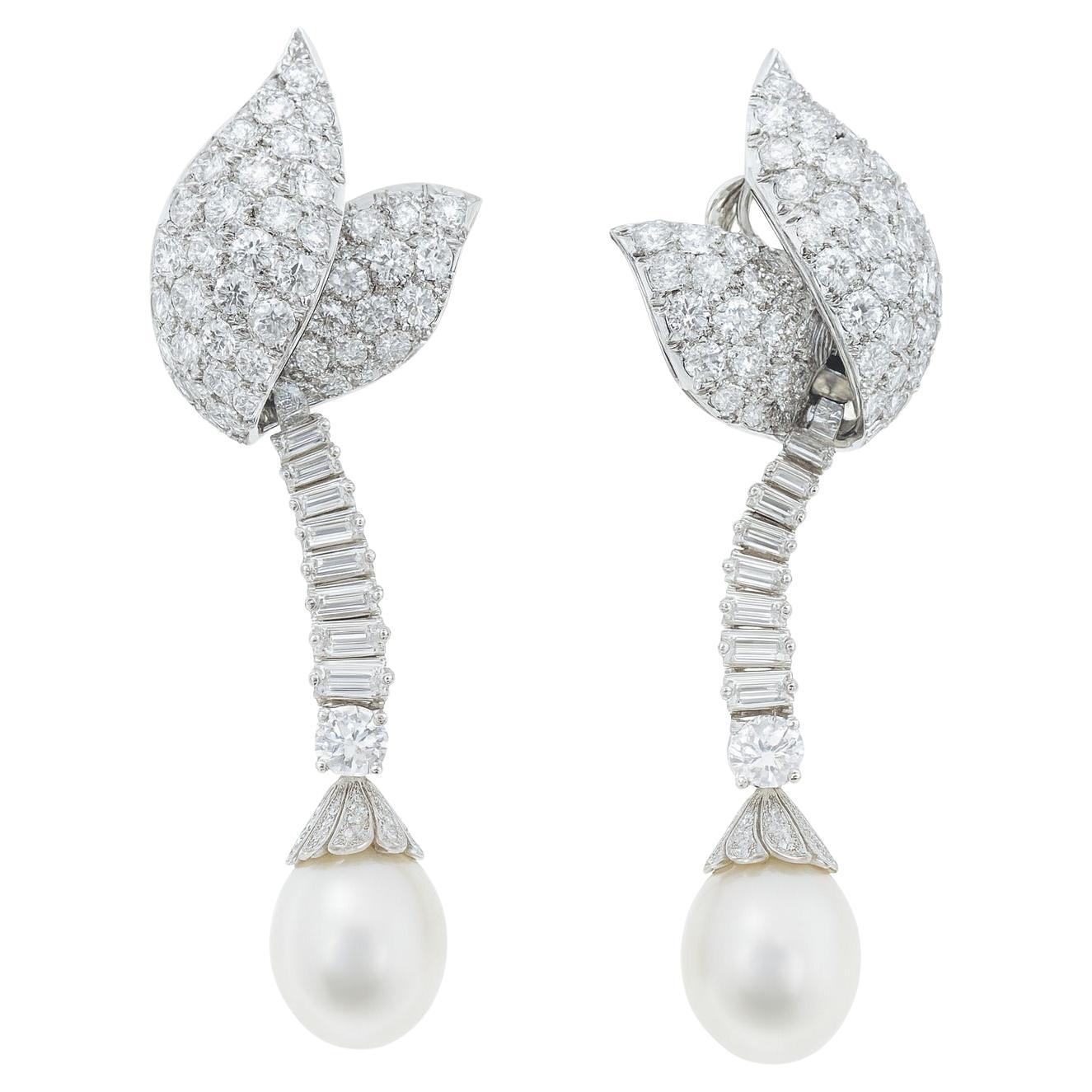 Pendientes Bulgari Vintage de los años 50 de diamantes en platino y perlas del Mar del Sur de 13 quilates en venta