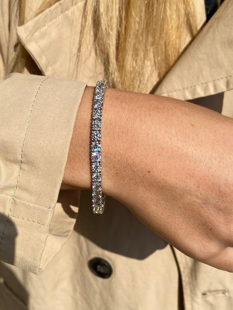 13 Karat Weißes Diamantarmband aus Tennis mit Brillantschliff