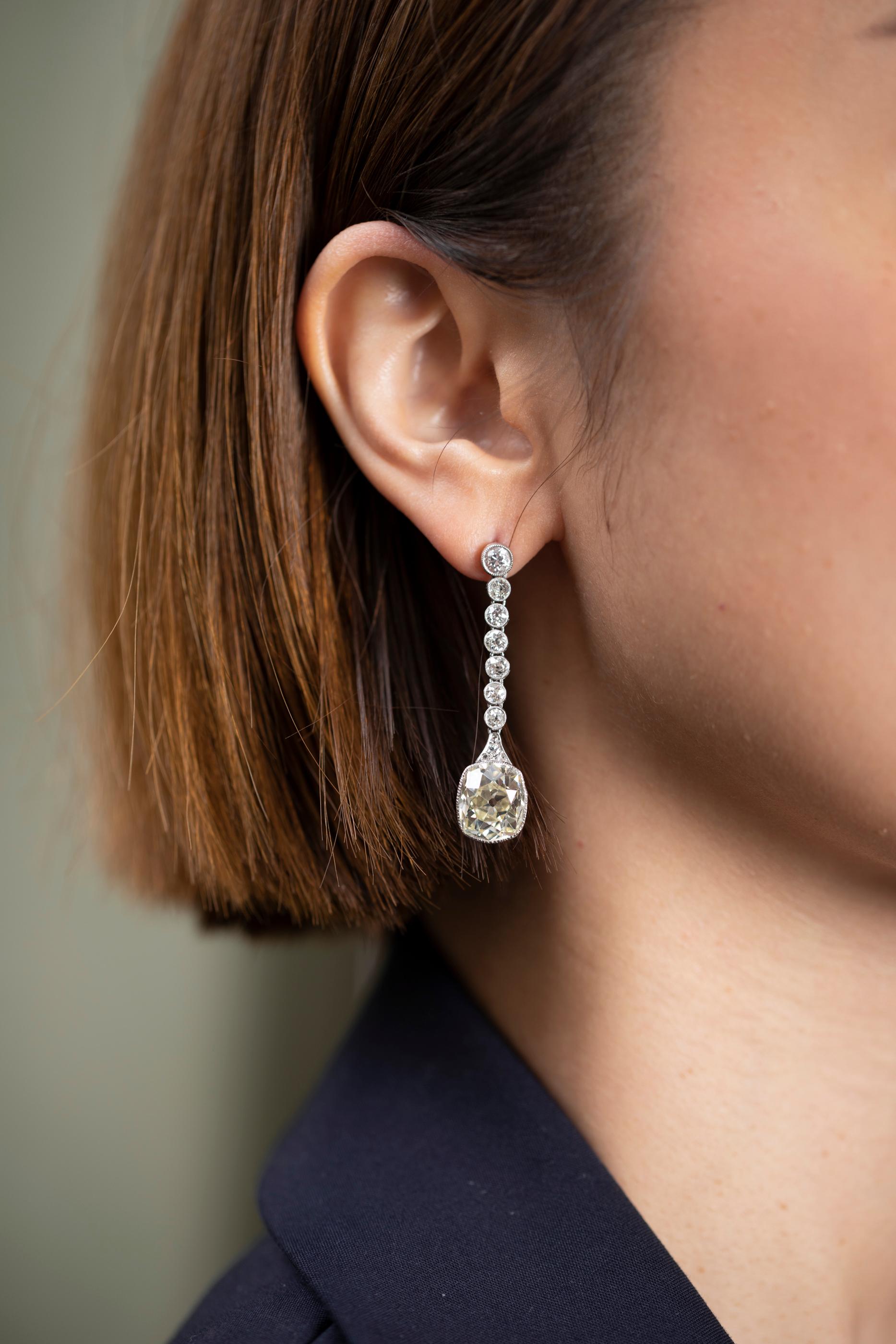 13 Carat Diamonds French Art Deco Earrings 6