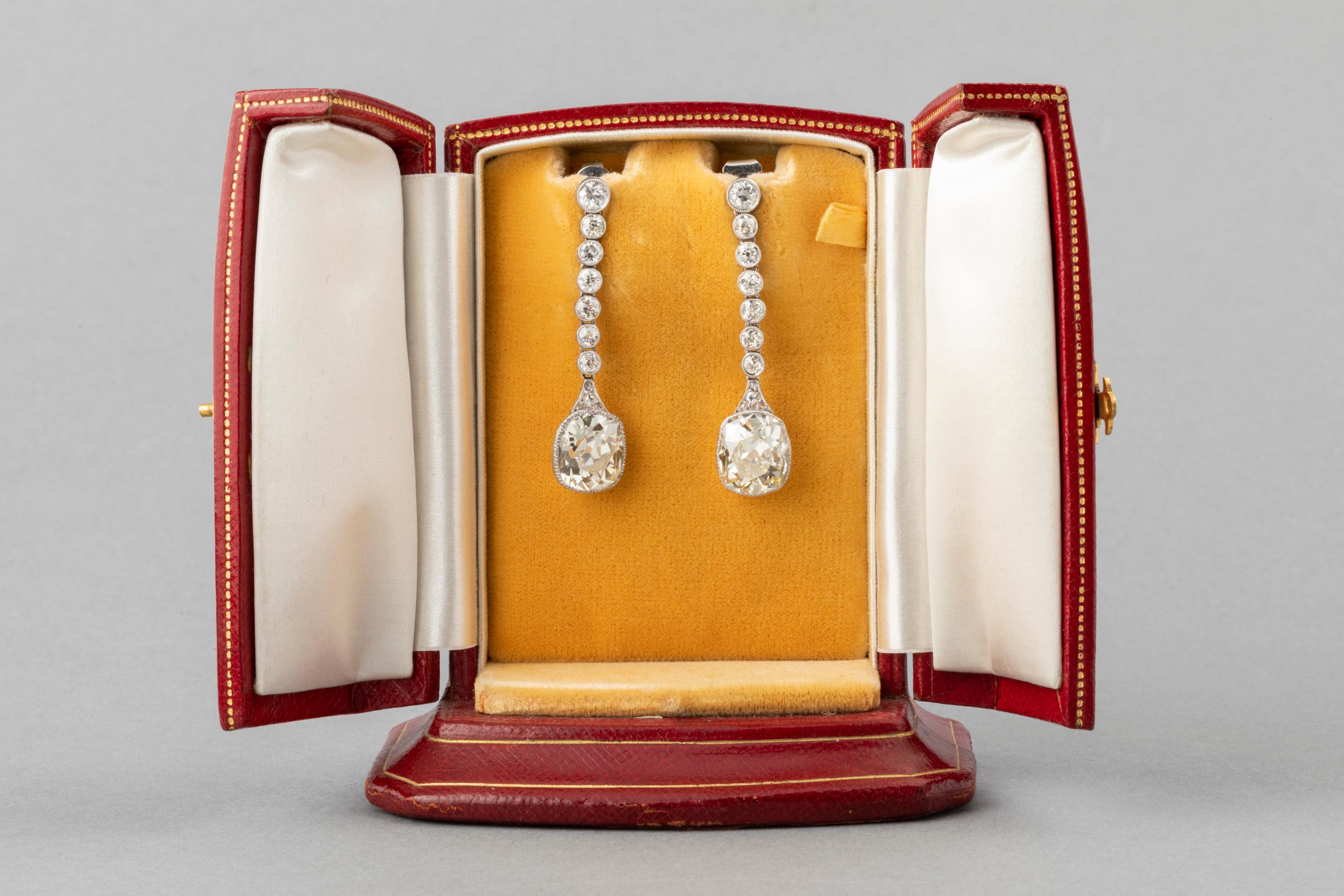 13 Carat Diamonds French Art Deco Earrings 7