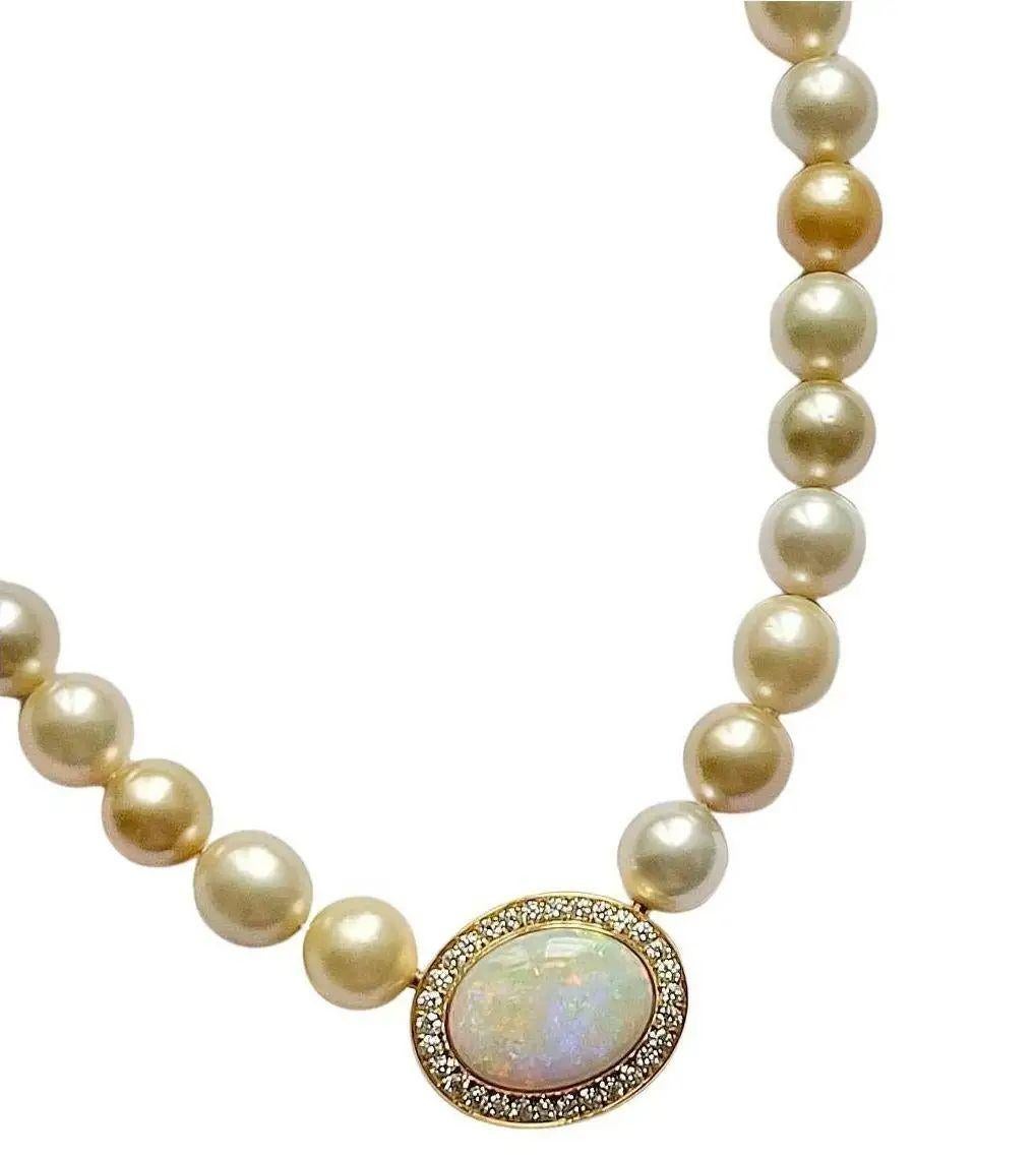 Modern Rare 13 Carats Opal Diamonds ca. 1.5 Carats South Sea Harlekin Pearl Collier For Sale