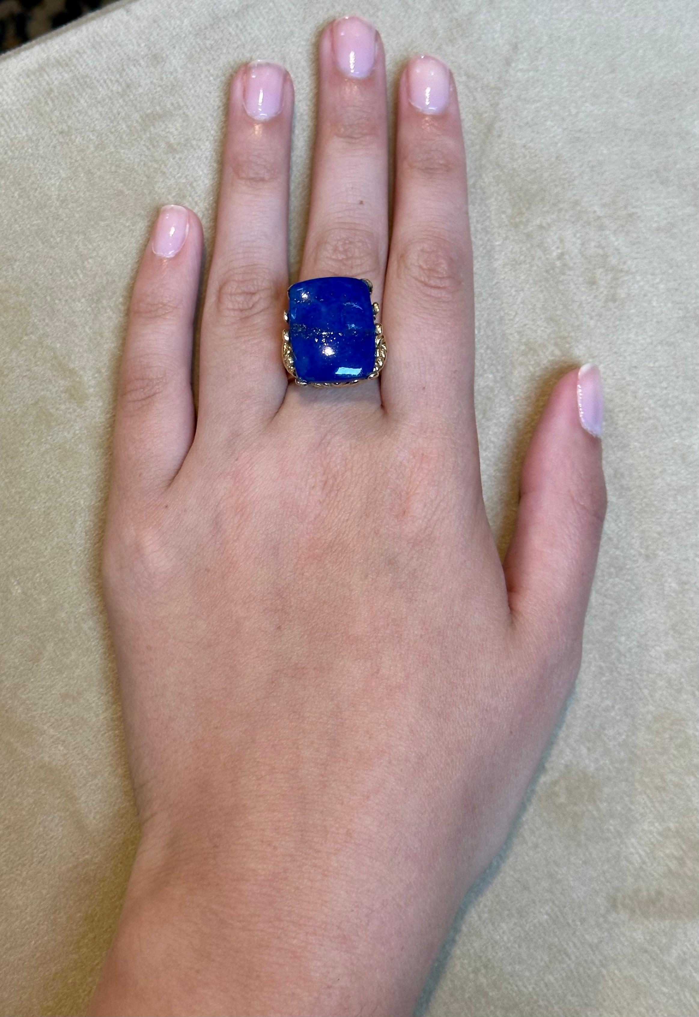 13 Ct Emerald cut Natural Lapis Lazuli Ring in 14 Kt Yellow Gold, Estate Size 8 For Sale 6