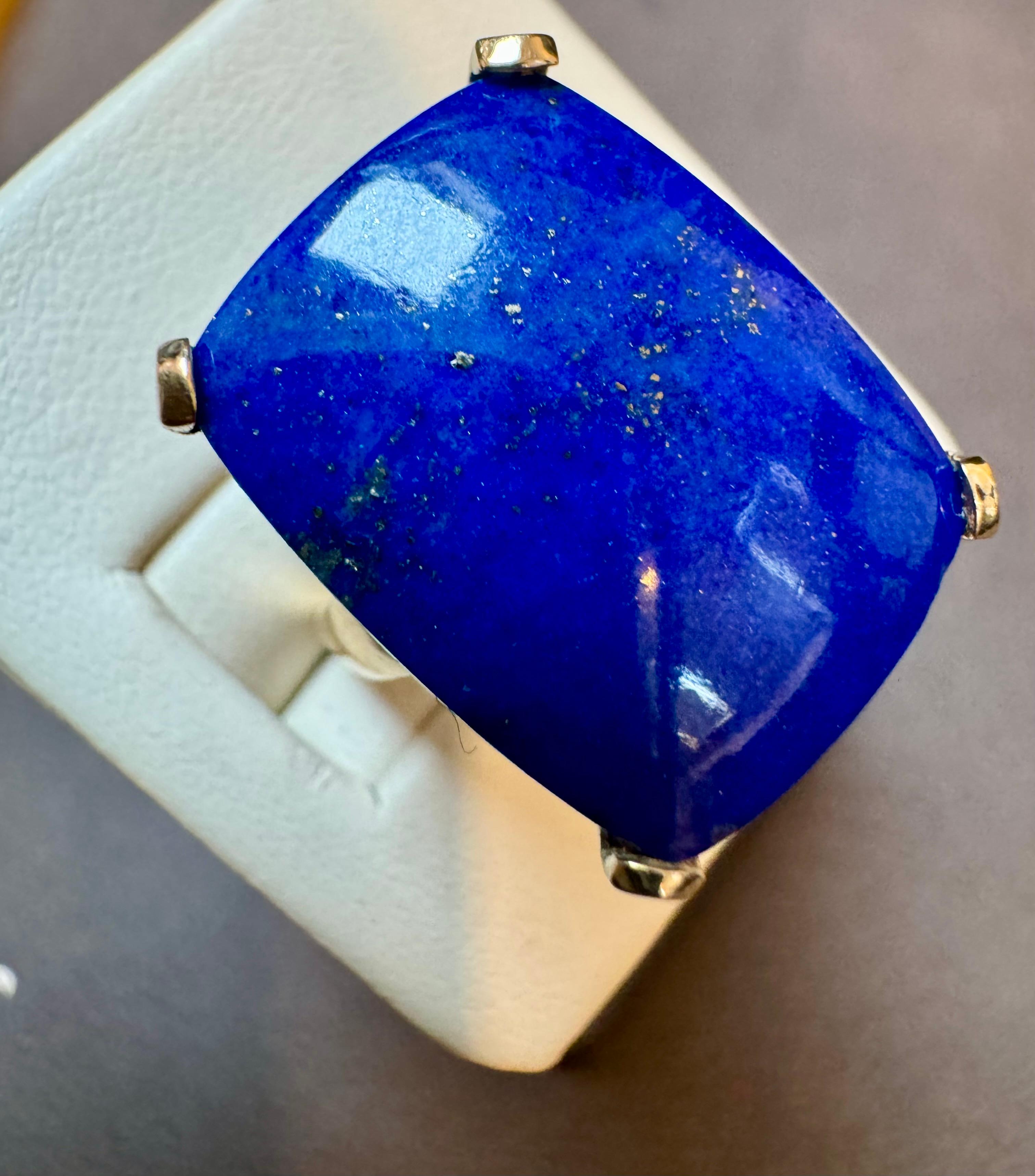 13 Ct Emerald cut Natural Lapis Lazuli Ring in 14 Kt Yellow Gold, Estate Size 8 For Sale 9