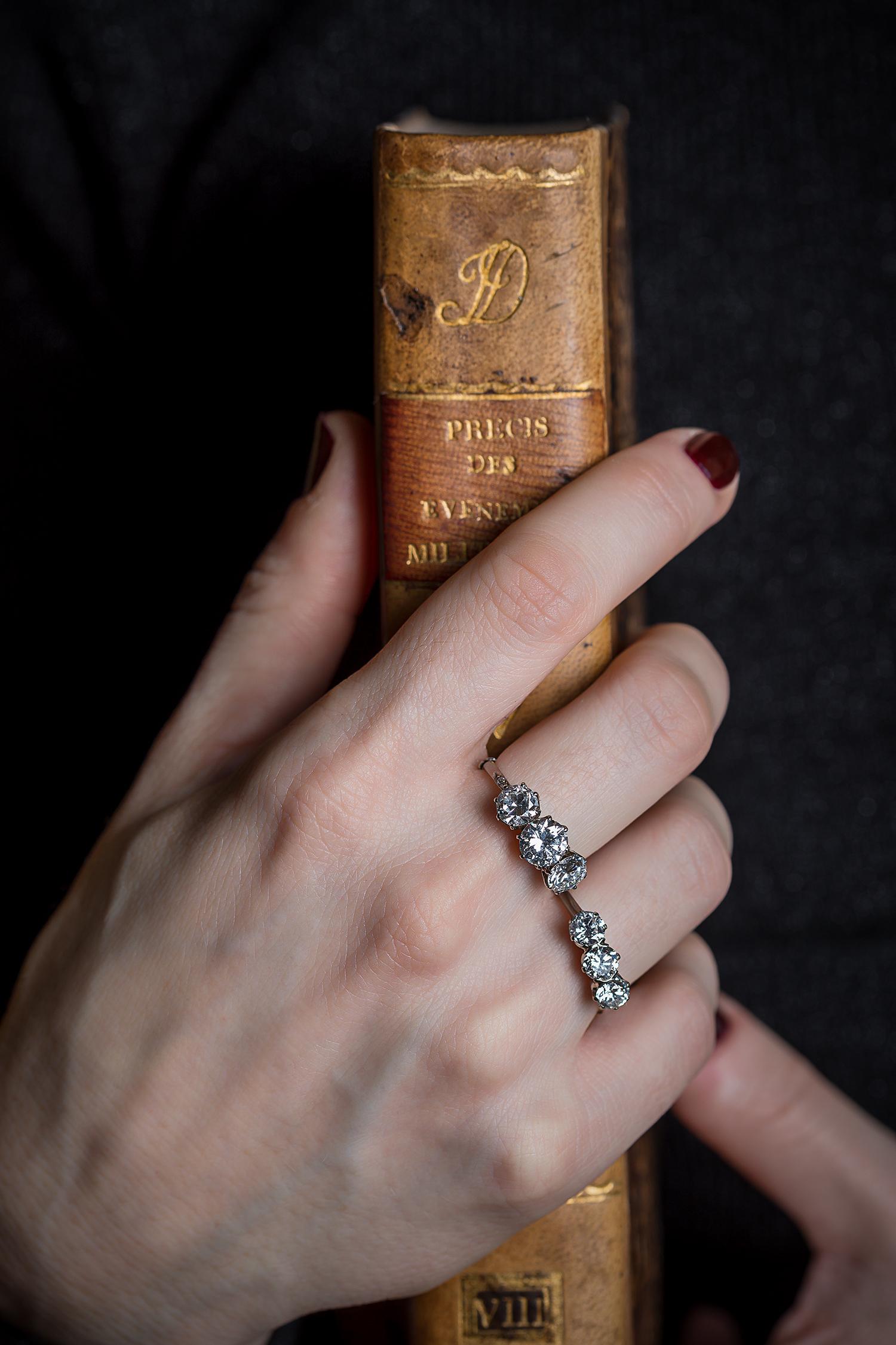 1,3 Karat Vintage Übergangsschliff Brillant-Diamant-Ring mit drei Steinen für Damen oder Herren im Angebot
