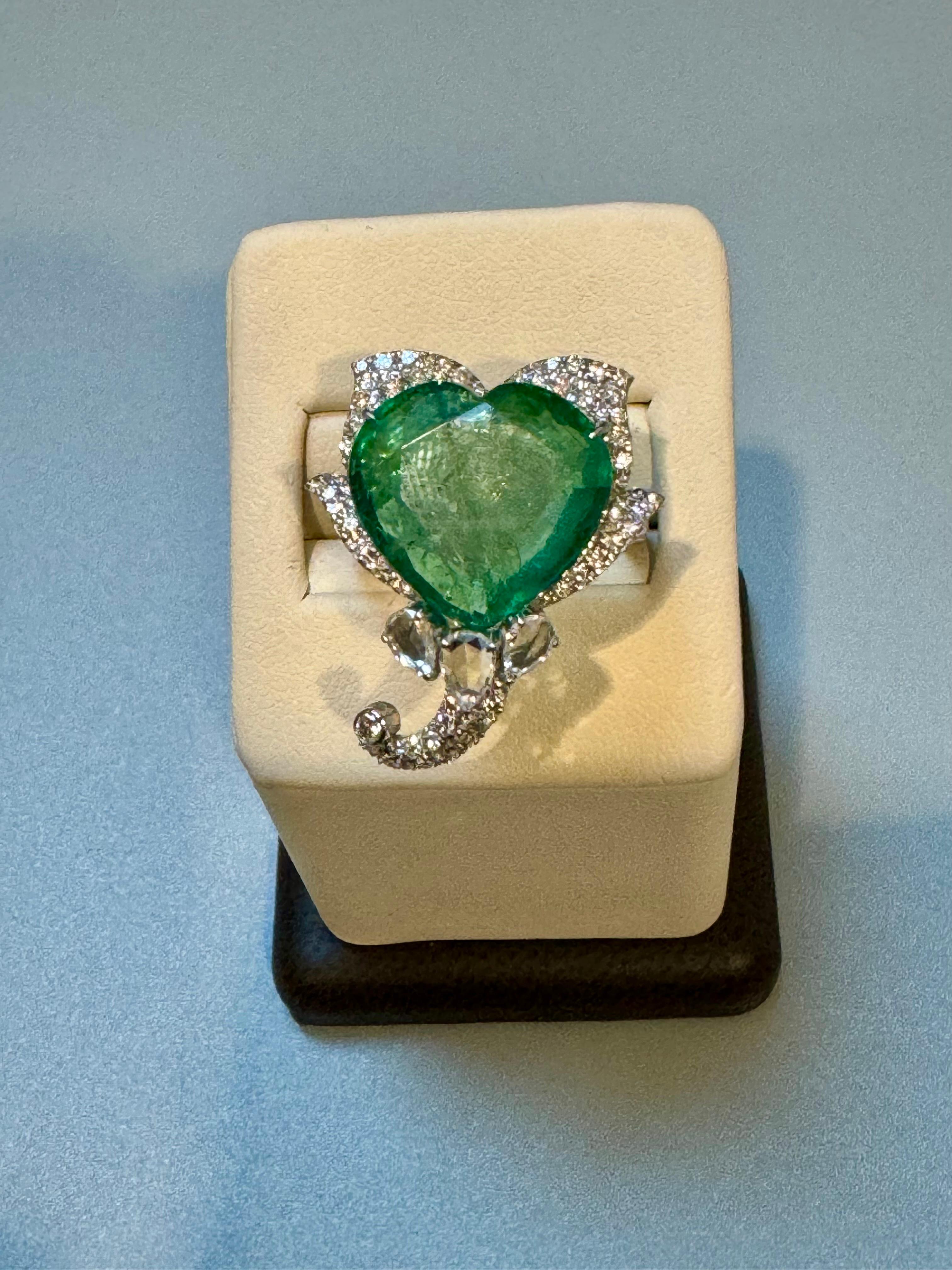 13 Ct  Zambian Heart Cut Emerald & 1.5 Ct Diamond Ring, 18 Kt Gold Size 8.5  For Sale 6