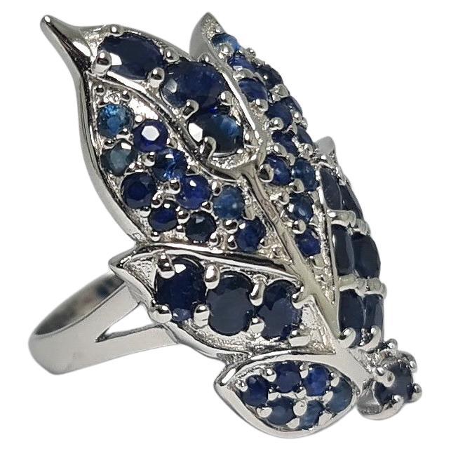 13 Cts Natural Untreated Thai Sapphire Leaf Designed .925 Sterling Silver Ring