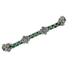 13 Ctw Diamond Emerald 18 Karat White Gold Floral Link Modern Bracelet