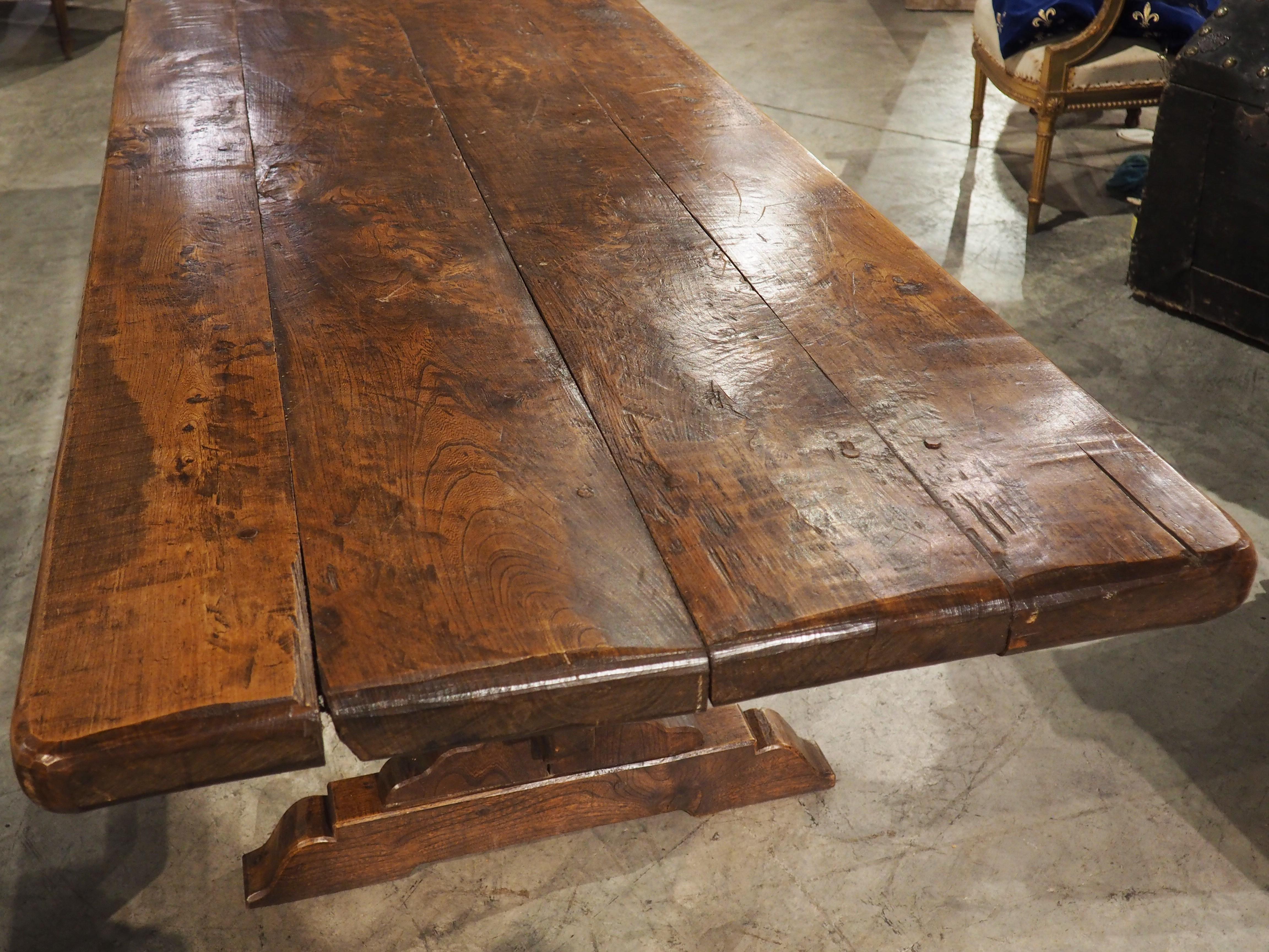 Antique Chestnut Dining Table from a Chateau, Coat Nizan, Brittany 4