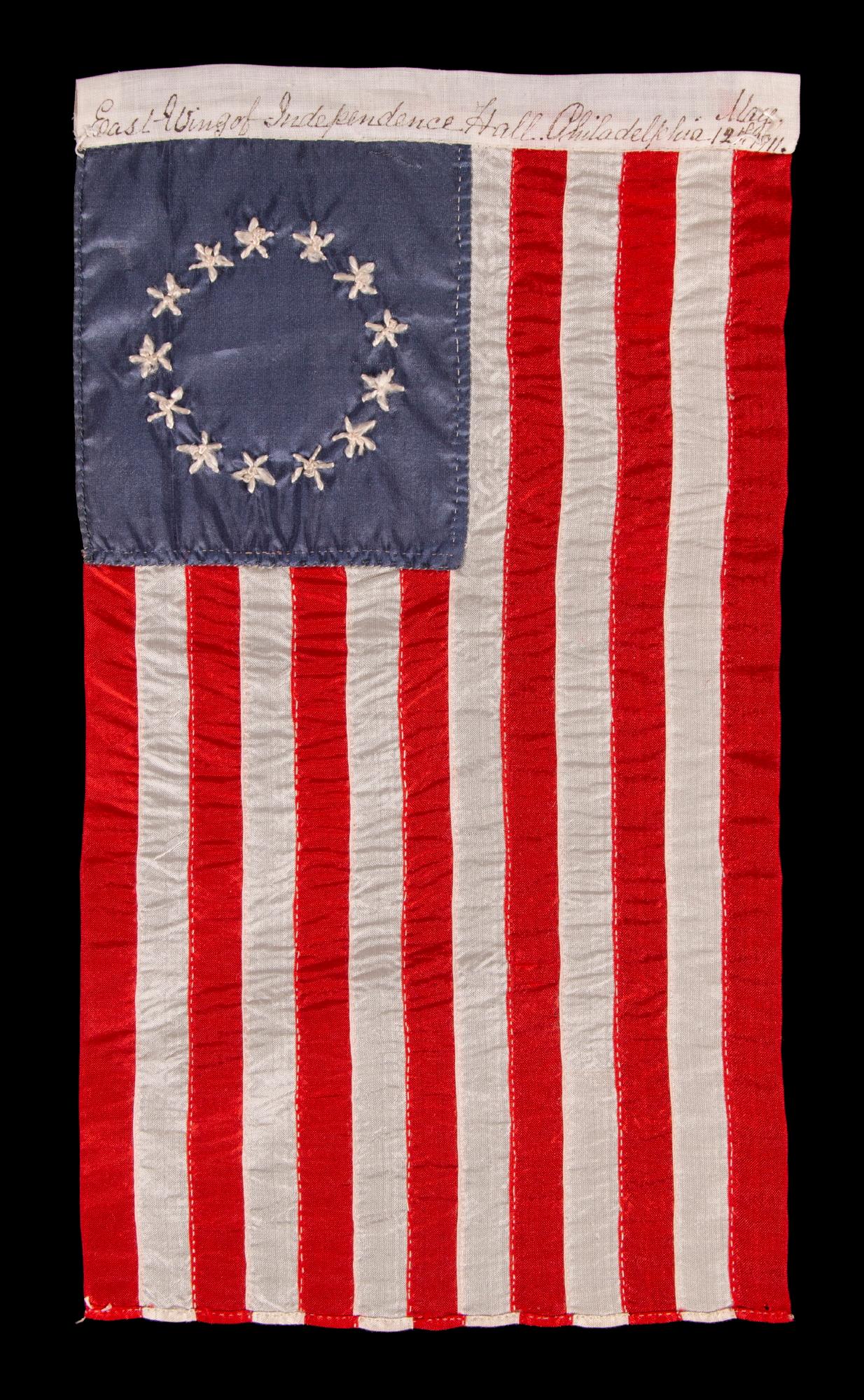 13 étoiles emboîtées à la main fabriquées par la petite-fille de Betsy Ross, Sarah Wilson Bon état - En vente à York County, PA