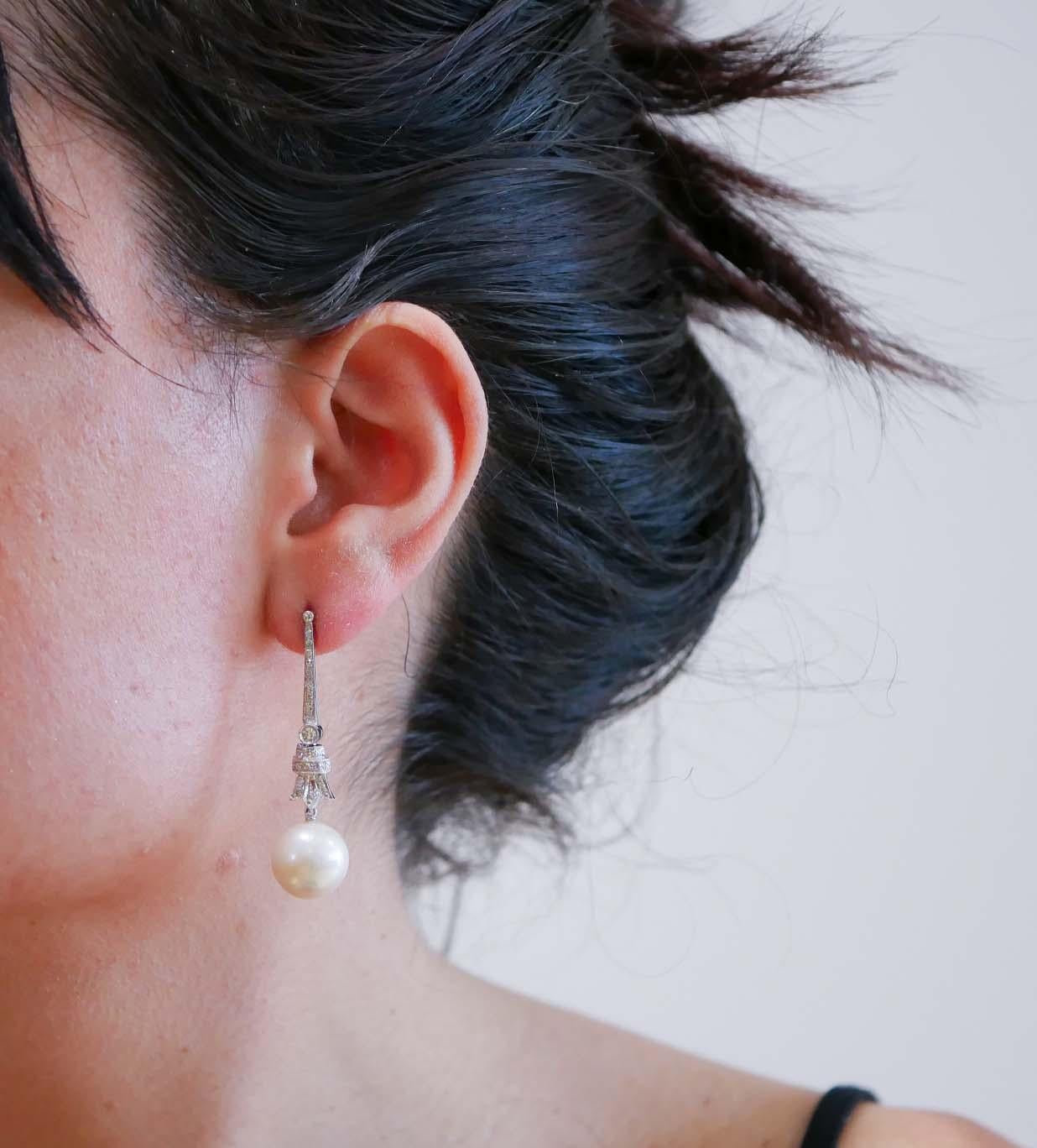 Taille mixte Boucles d'oreilles de 13 m de perles, diamants et platine en vente