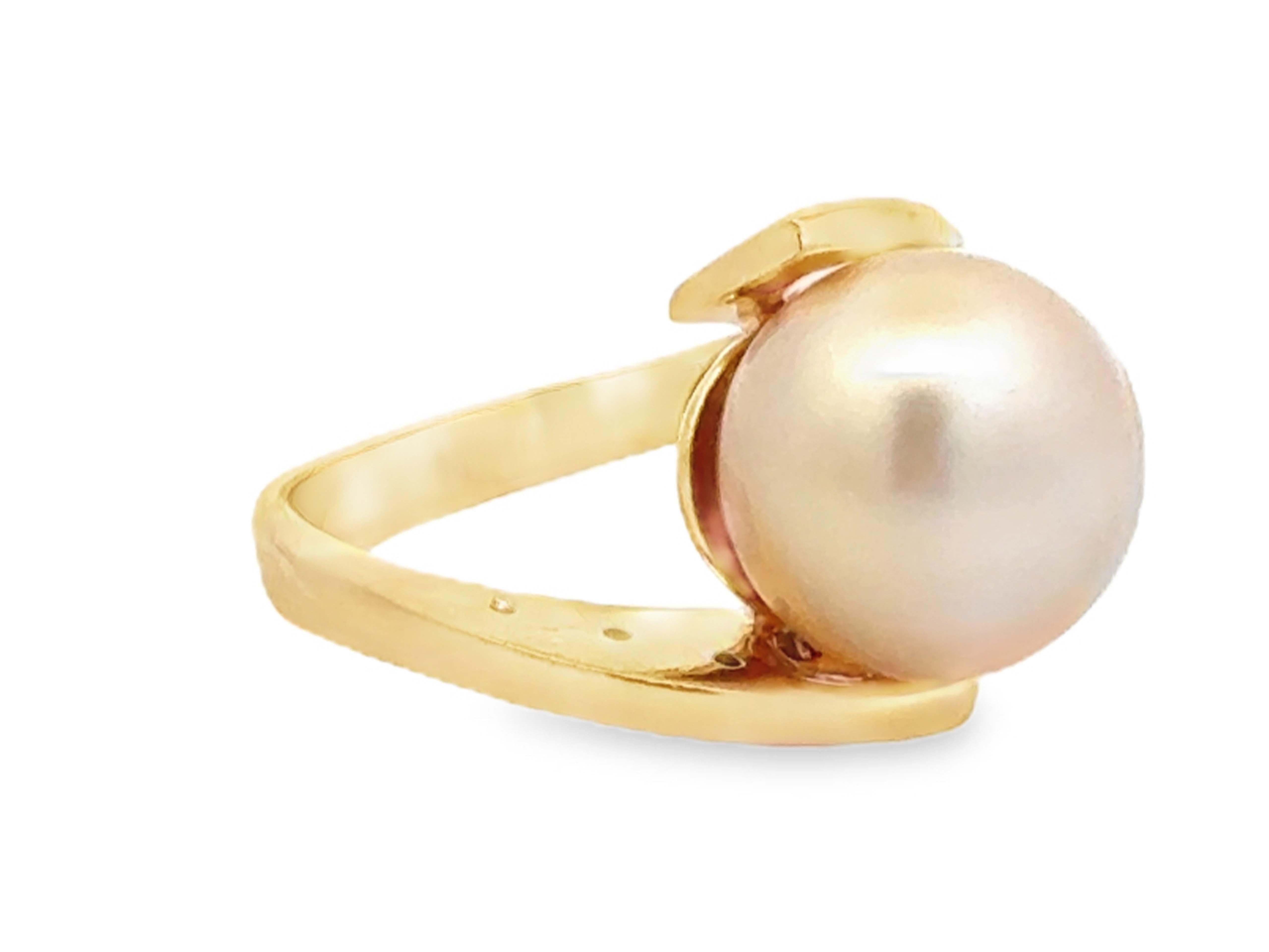 Modern 13 MM Gold Pearl Diamond Ring 18k Yellow Gold For Sale