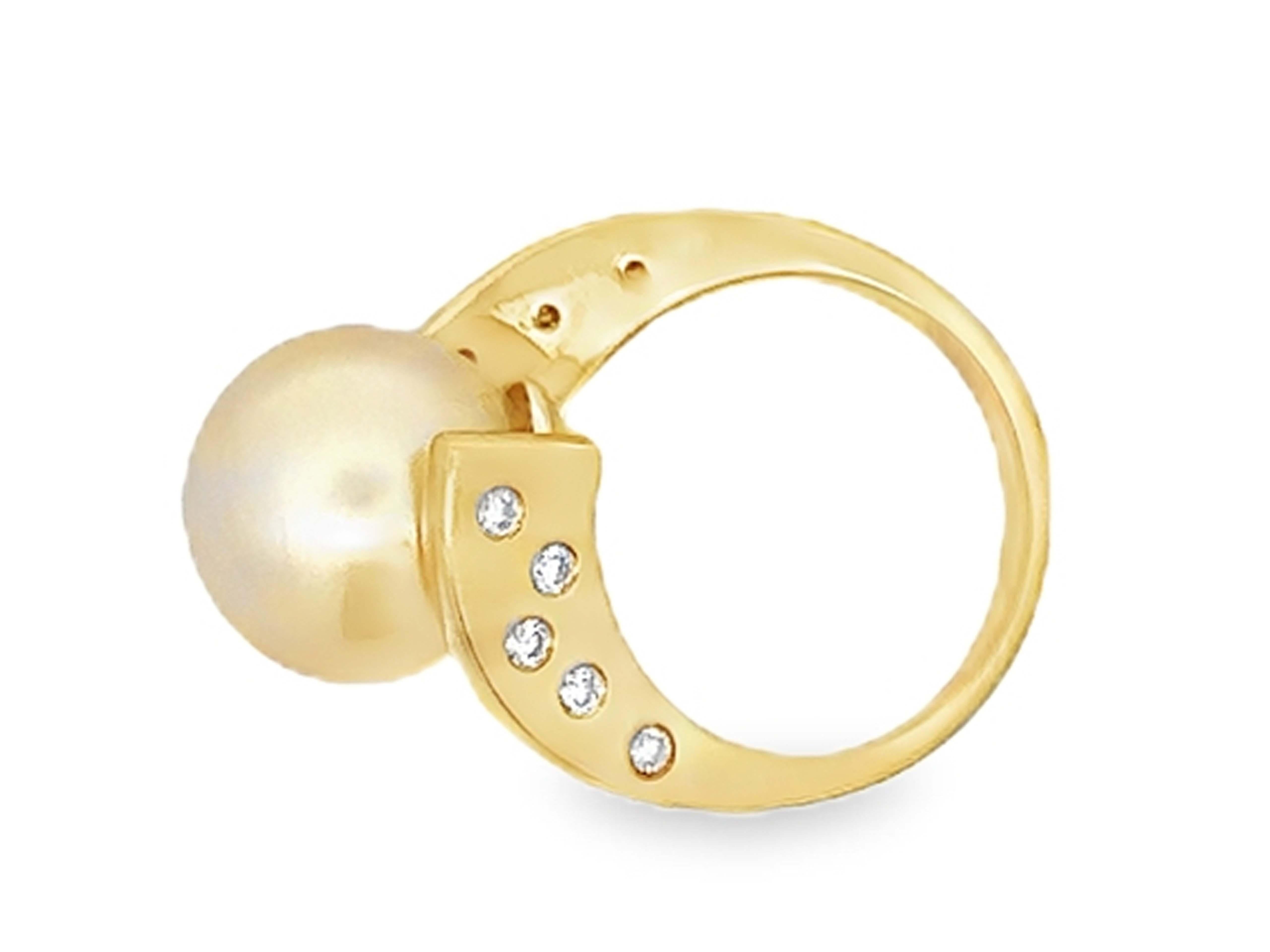 13 MM Gold Pearl Diamond Ring 18k Yellow Gold For Sale 2