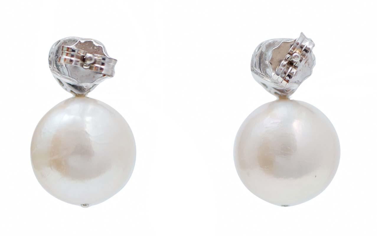 Retro 13 Mm Pearls, Aquamarine, Diamonds, 18 Karat White Gold Earrings. For Sale