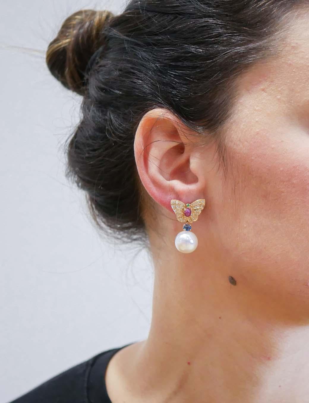 Taille mixte 13 Mm Perles, diamants, rubis, saphirs, émeraudes, 14 Kt Rose  Boucles d'oreilles - Or en vente