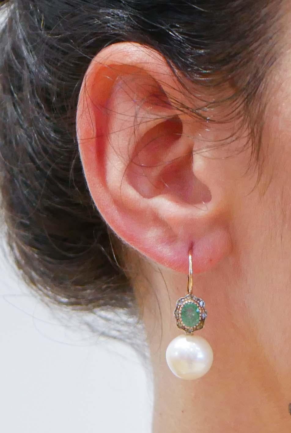 13 Mm Pearls, Emeralds, Diamonds, Rose Gold and Silver Earrings. In Good Condition For Sale In Marcianise, Marcianise (CE)