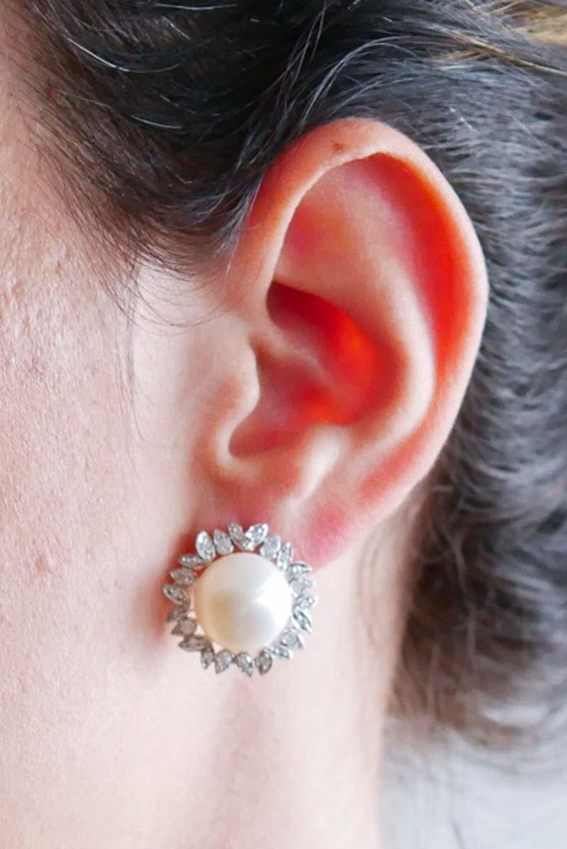 13 m Weiße Perlen, Diamanten, Ohrringe aus 14 Karat Weißgold. im Zustand „Gut“ im Angebot in Marcianise, Marcianise (CE)