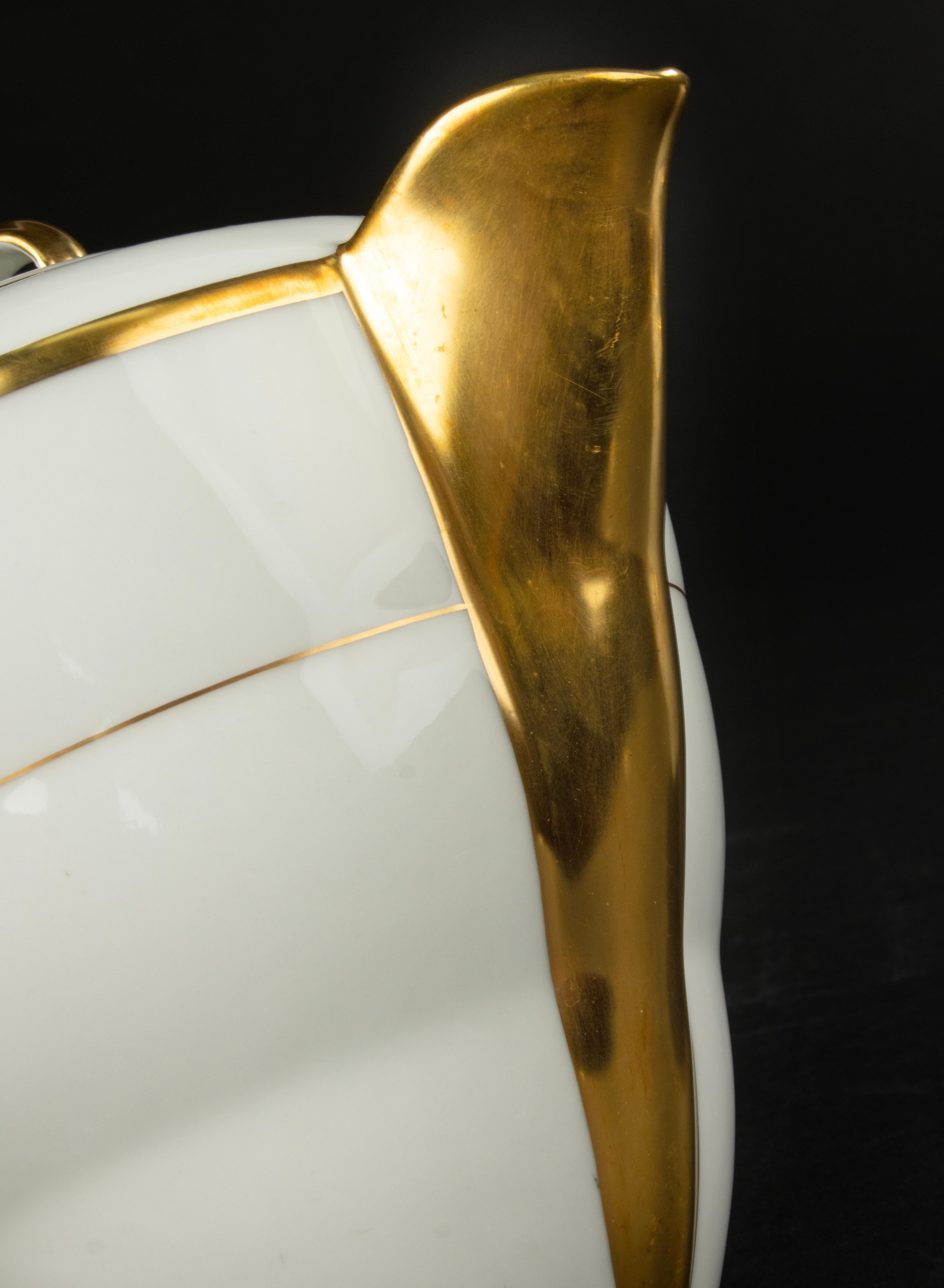 13-Piece Art Deco Tea Set - Limoges Porcelain - White and Gold For Sale 11