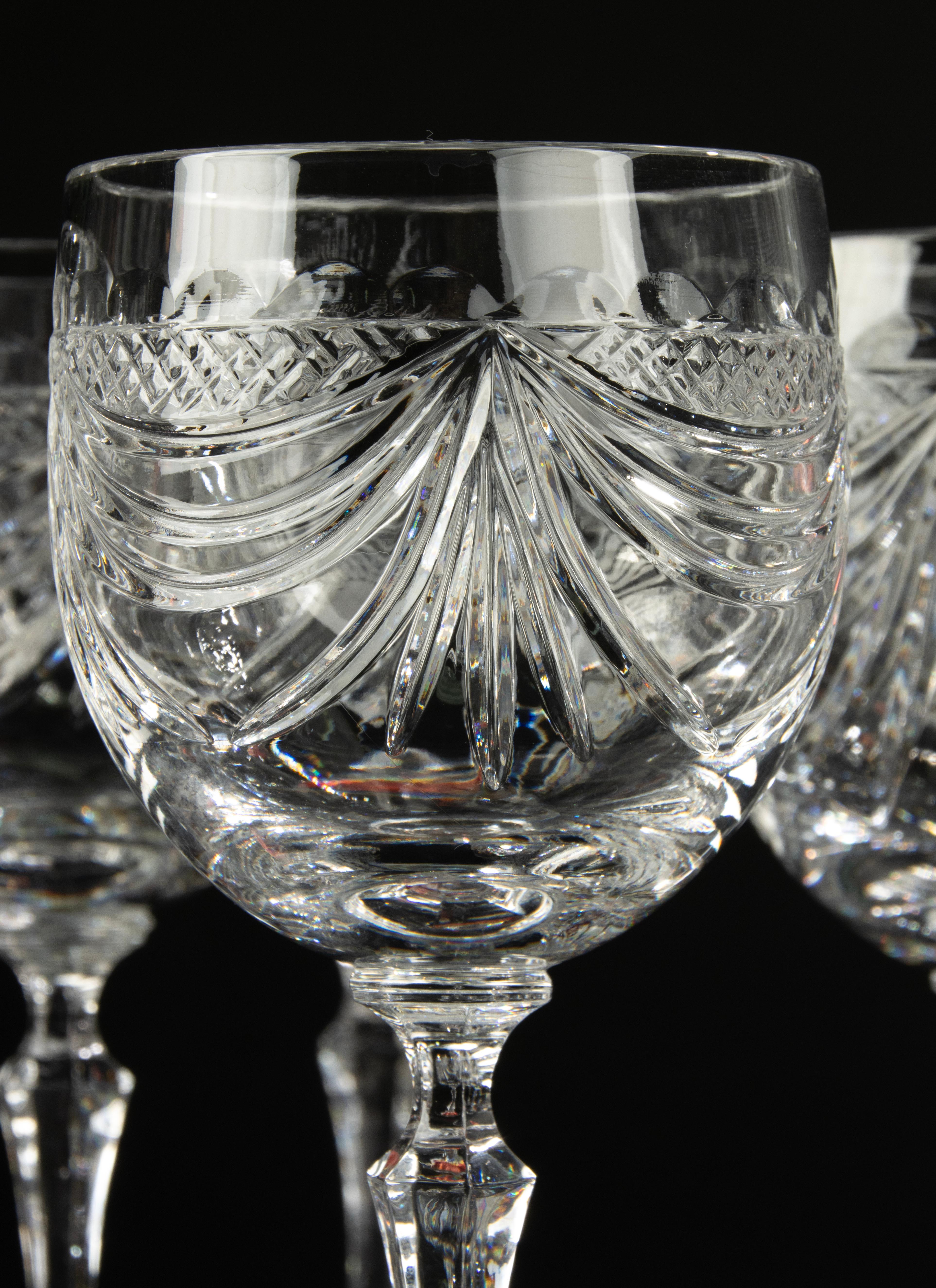 Juego de 13 copas de cristal para vino - Cristallerie De Lorraine en Bueno estado para la venta en Casteren, Noord-Brabant