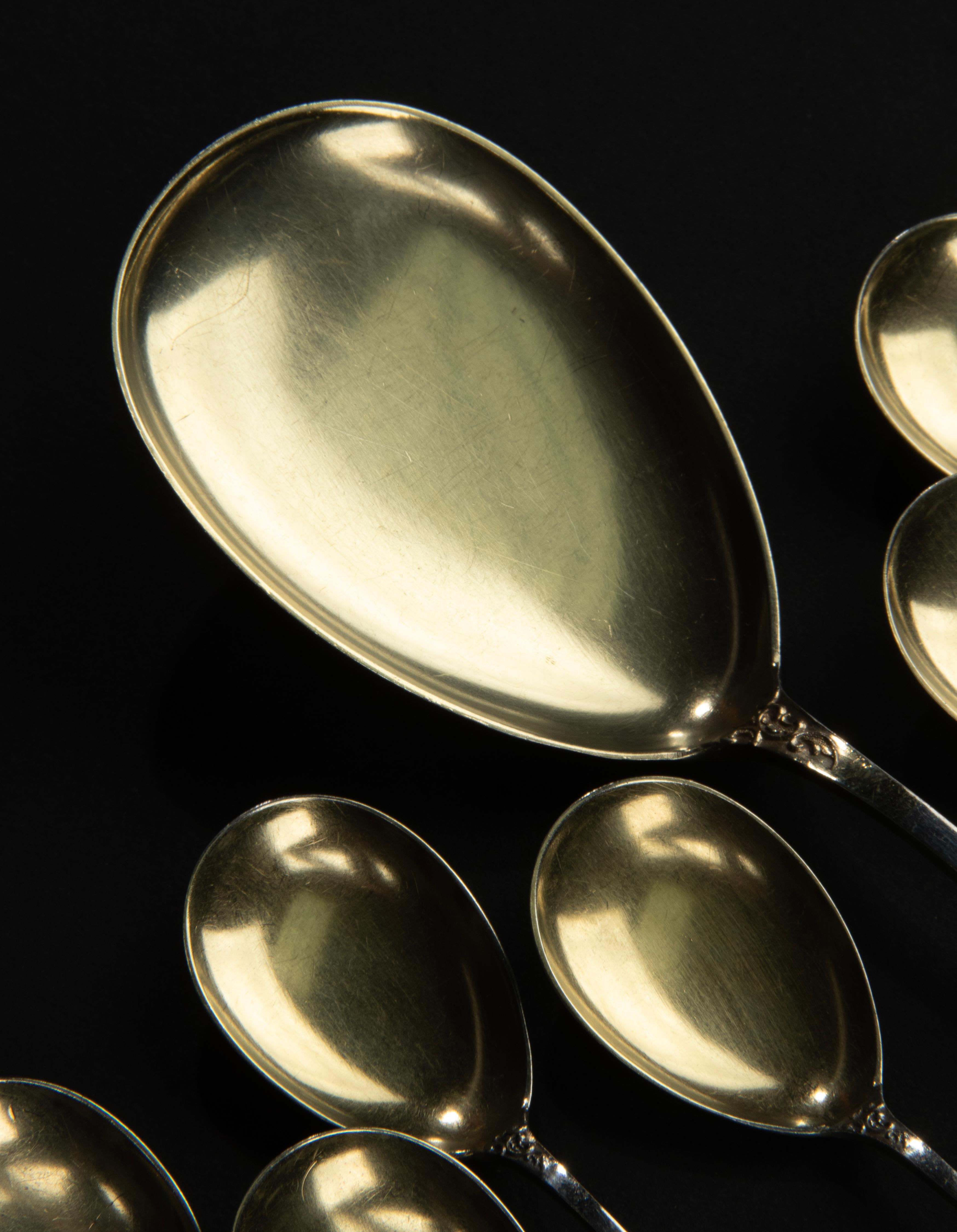 French 13-Piece Set of Solid Silver Ice Cream Spoons, Late 19th Century For Sale