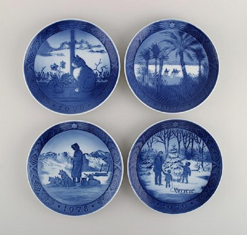 Danish 13 Royal Copenhagen Christmas Plates from the 1960s / 70s / 80s For Sale