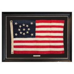 Drapeau du centenaire américain à 13 étoiles, vers 1876