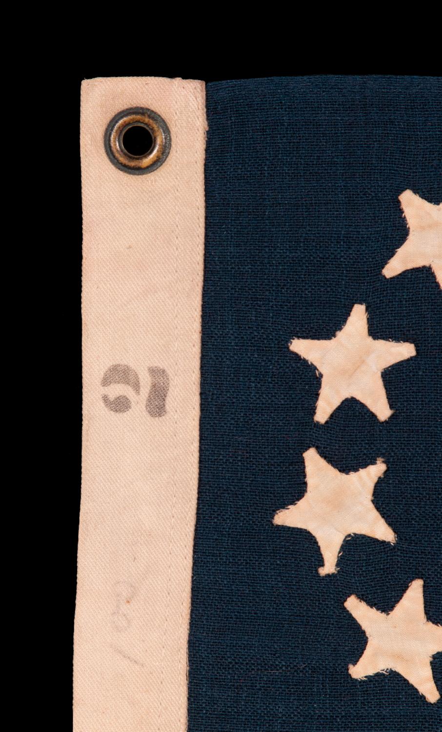 Fin du XIXe siècle Drapeau américain à 13 étoiles avec étoiles cousues à la main dans le motif du 3e Maryland en vente