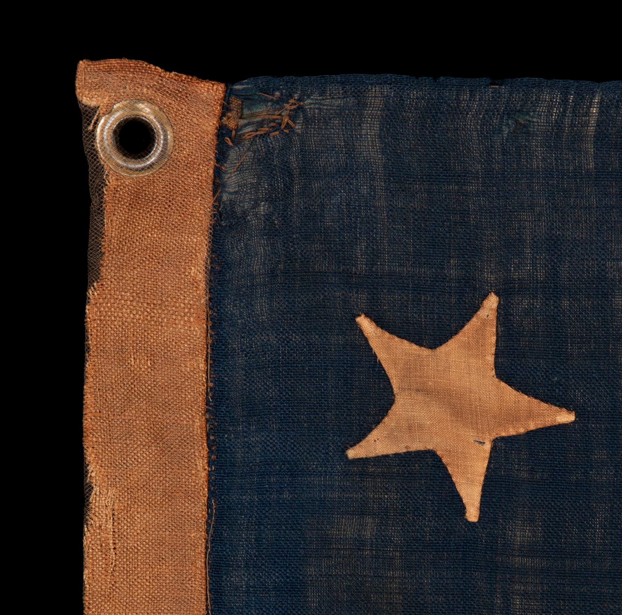 Drapeau américain ancien à 13 étoiles avec étoiles cousues à la main à motif de 5 à 5 étoiles, vers 1861-65 Bon état - En vente à York County, PA