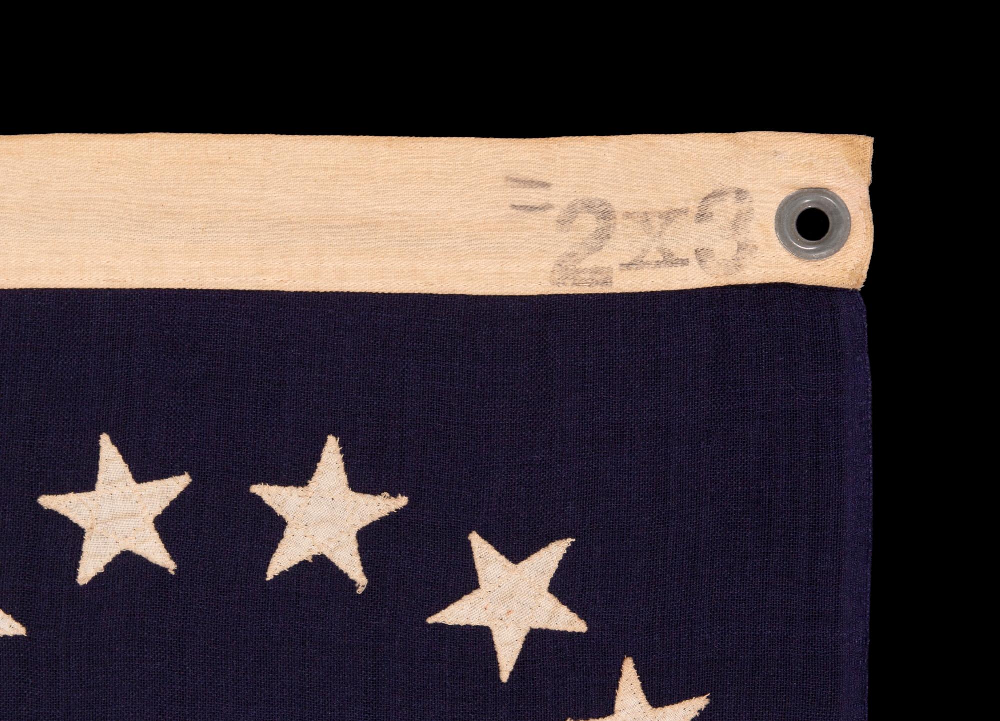 13 Stars in a Betsy Ross Pattern, ca 1910-1926 Lana en venta
