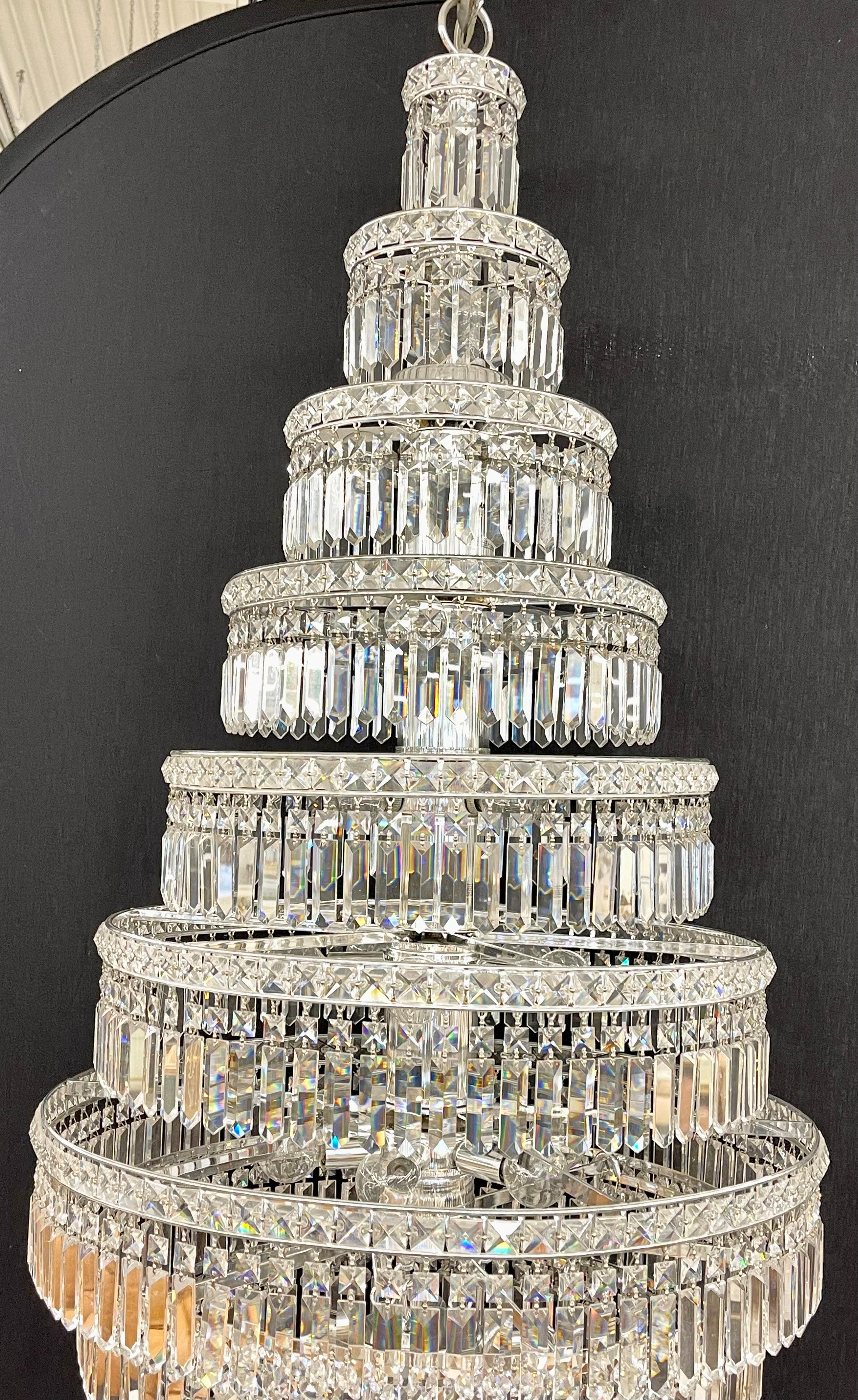 Verre Lustre gâteau de mariage à 13 étages, prismes en cristal, années 1970 en vente