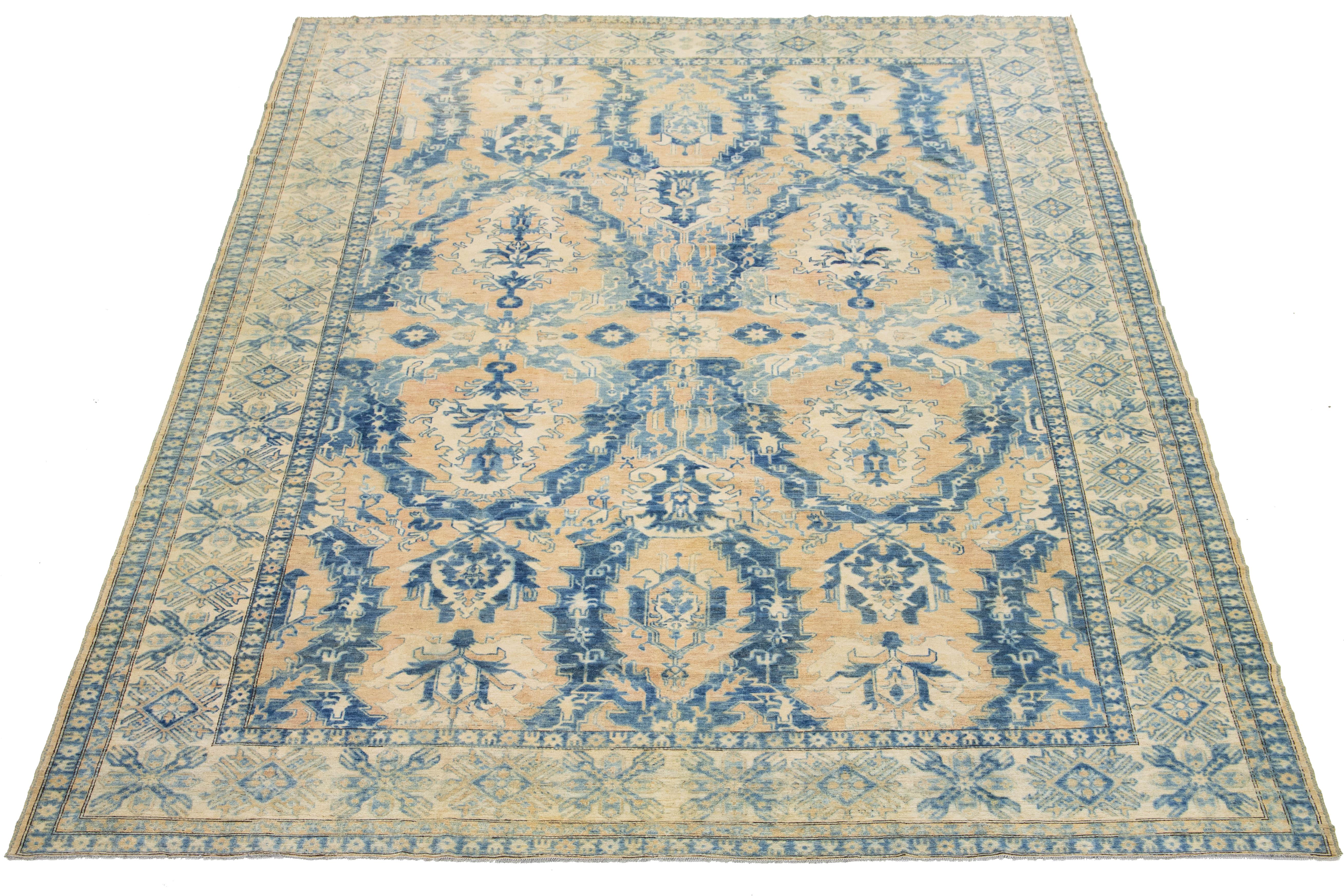 13 x 17 Moderner Wollteppich im Übergangsstil in Tan mit Allover-Design (21. Jahrhundert und zeitgenössisch) im Angebot