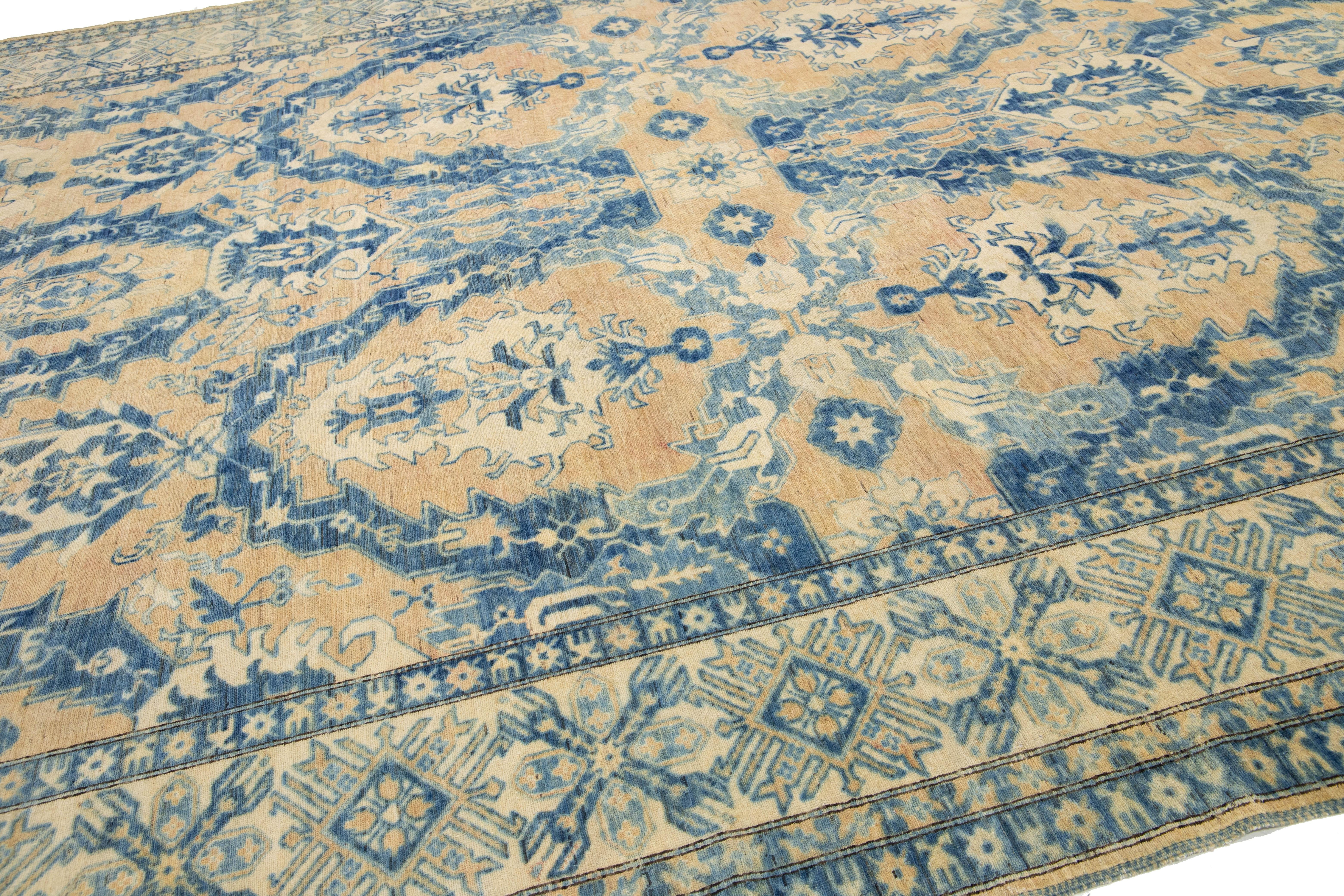 13 x 17 Moderner Wollteppich im Übergangsstil in Tan mit Allover-Design im Angebot 1