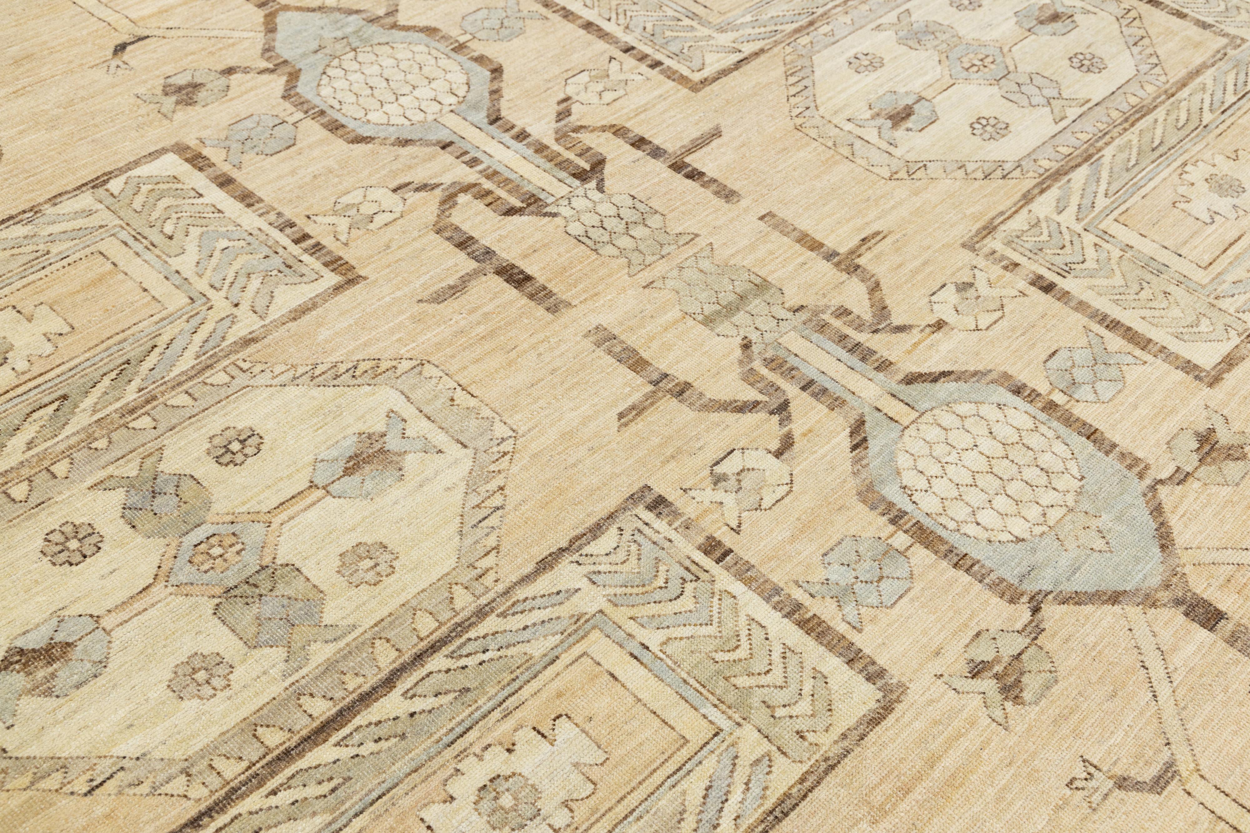 13 x 18 Tapis moderne en laine beige à motifs géométriques, fait main, style Khotan en vente 2