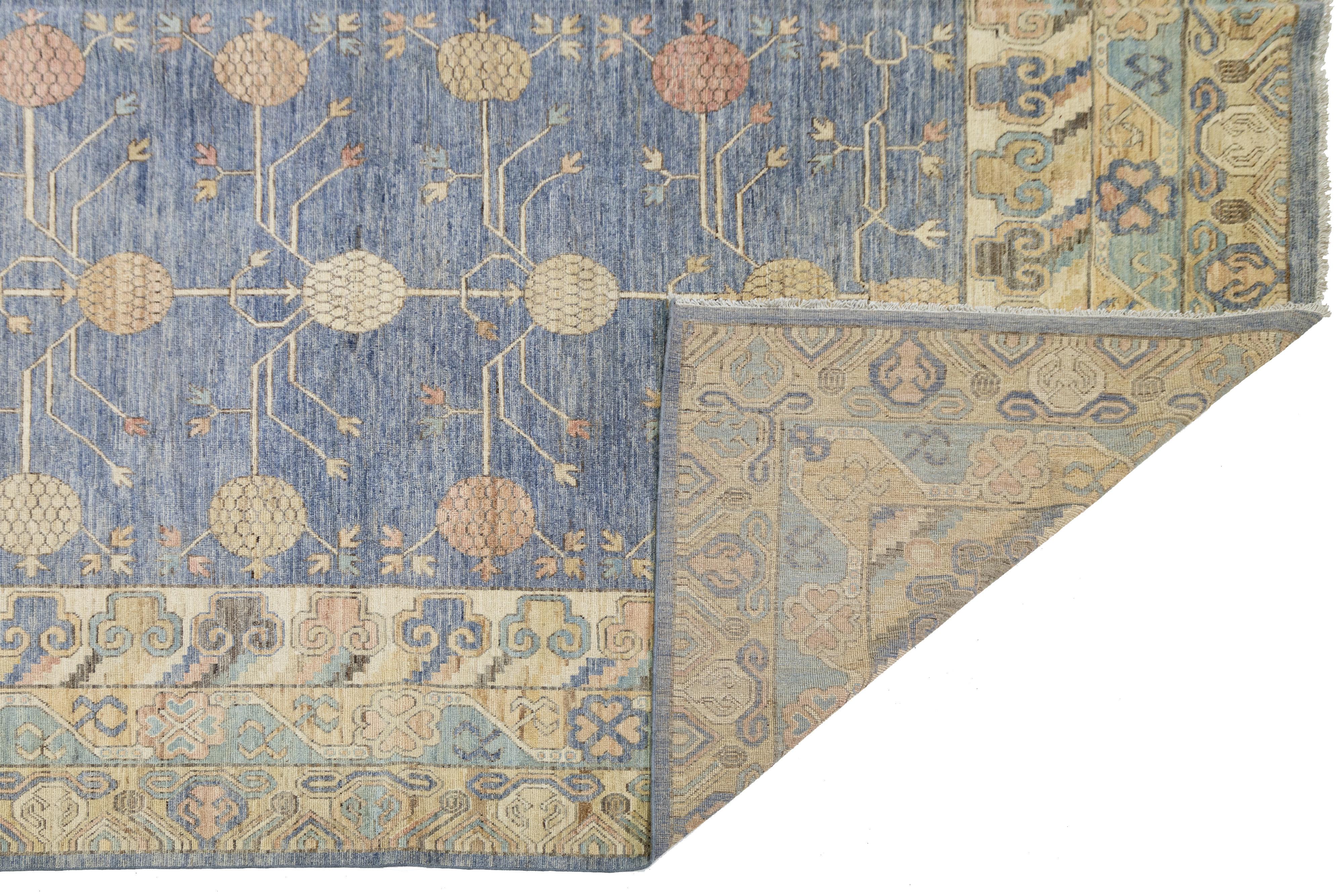 Afghan 13 x 19 Tapis en laine moderne de style Khotan, fait à la main, avec motif Allover, de couleur bleue en vente