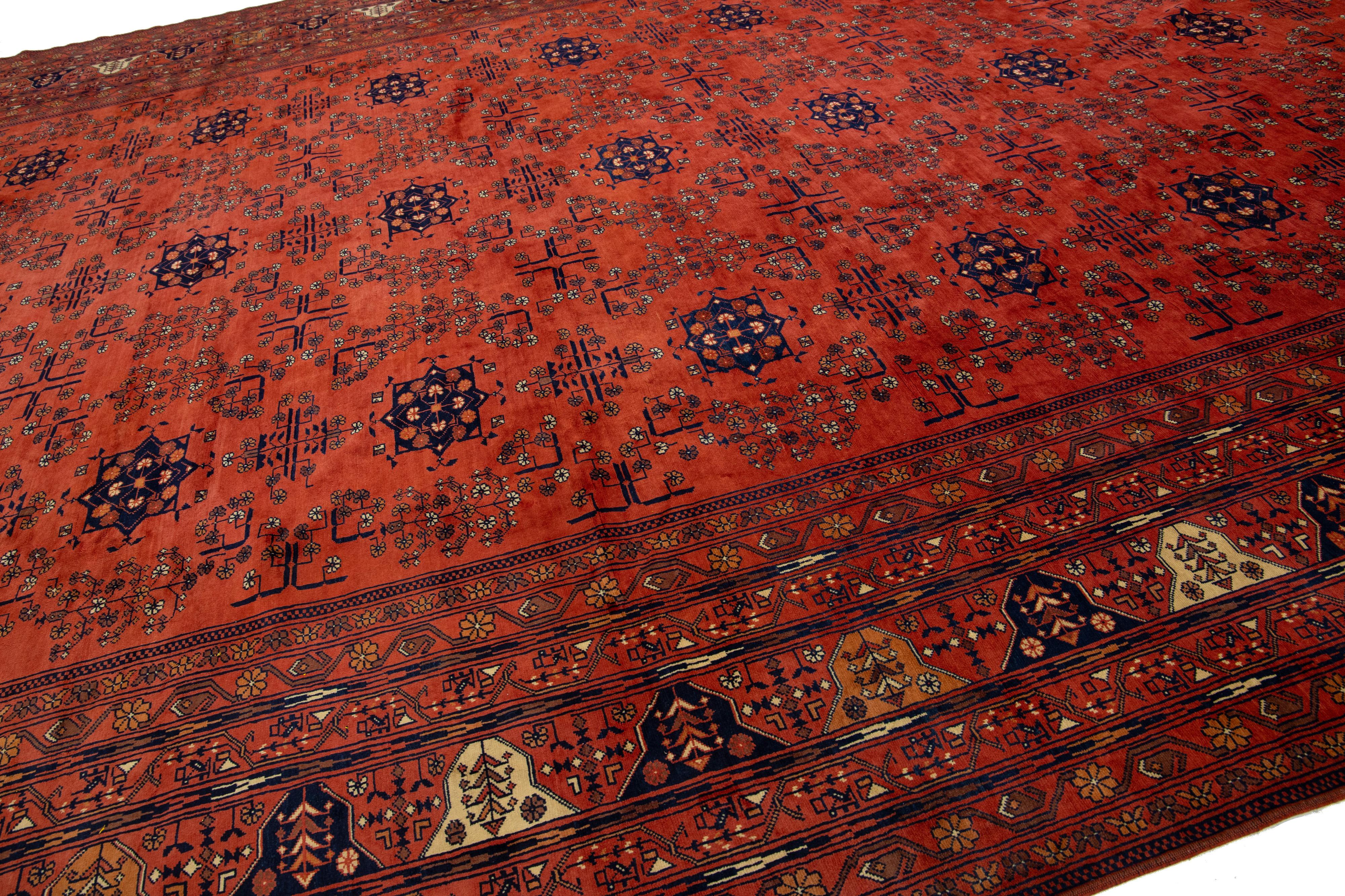13 x 19 Vintage Handgeknüpfter afghanischer Wollteppich aus roter Afghanischer Wolle in Rot mit Blumenmotiv im Zustand „Hervorragend“ im Angebot in Norwalk, CT