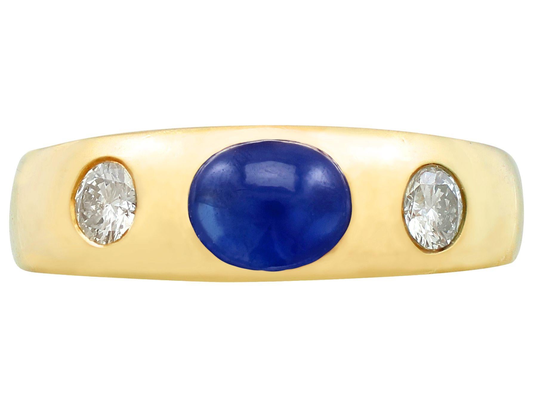 1.30 Carat Blue Sapphire and Diamond Yellow Gold Three-Stone Ring In Excellent Condition For Sale In Jesmond, Newcastle Upon Tyne