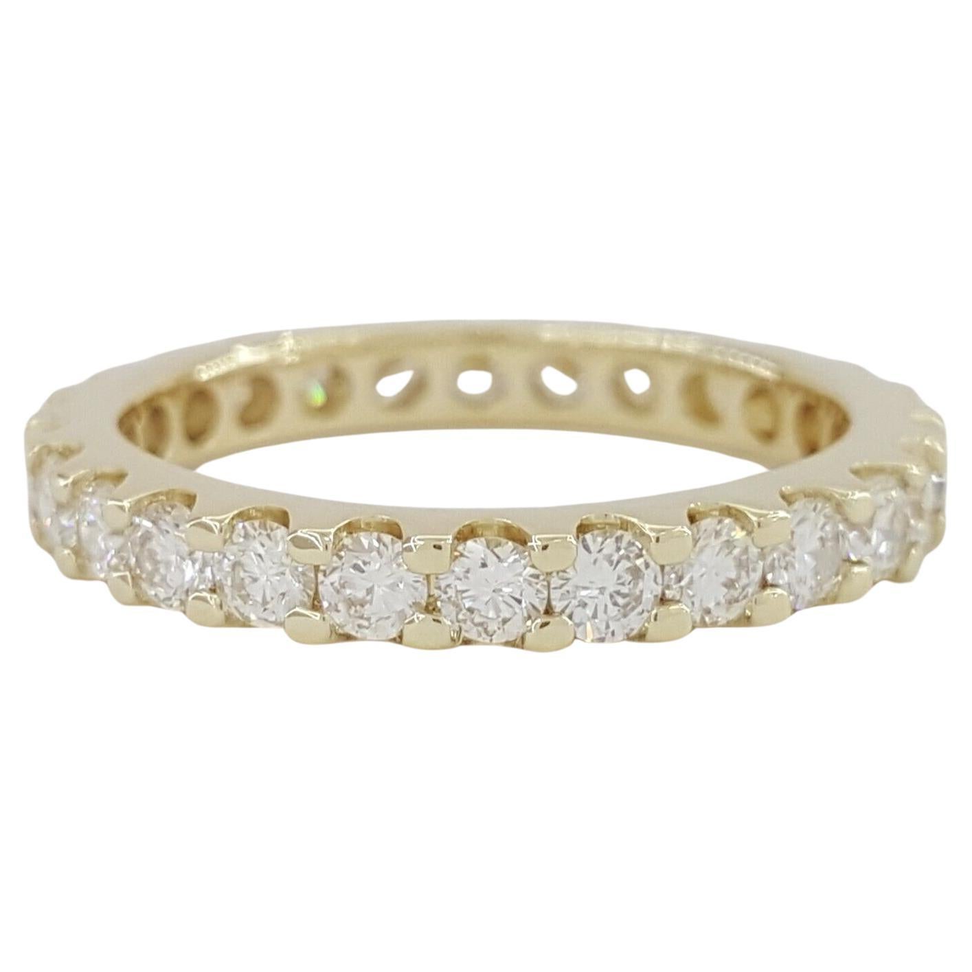 1.30 Carat Brilliant Cut Diamond Yellow Gold Eternity Band Ring In New Condition For Sale In Rome, IT