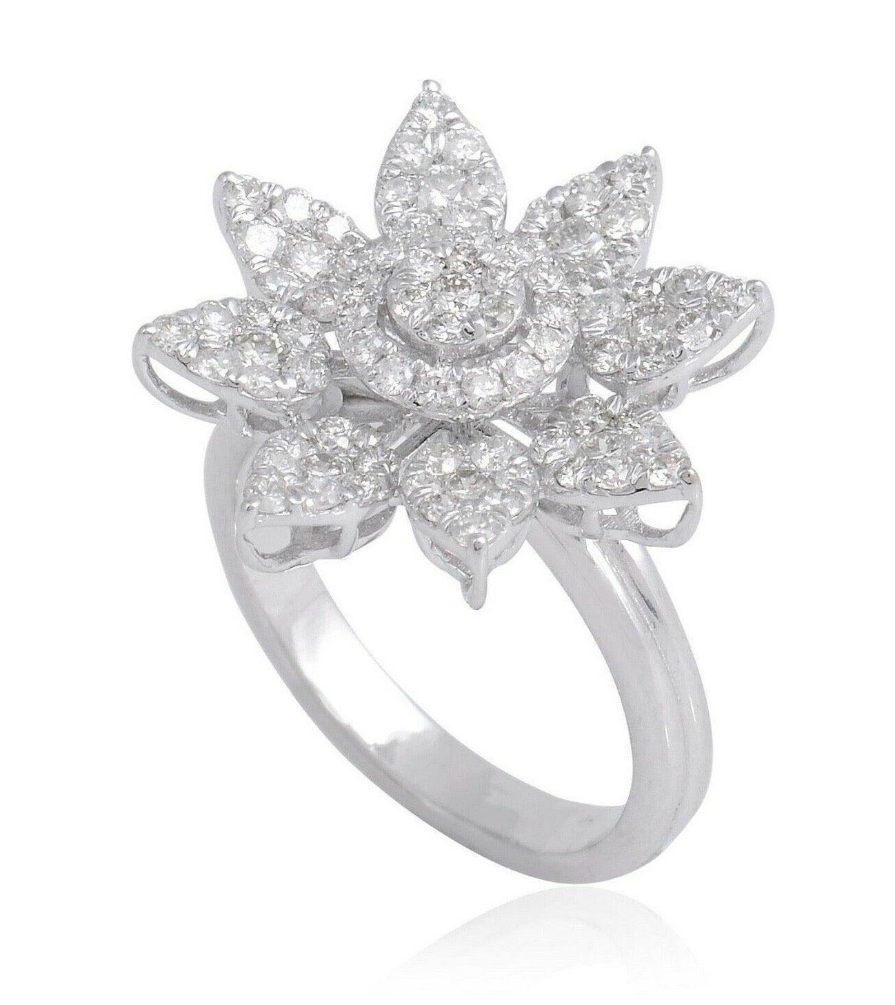 For Sale:  1.30 Carat Diamond 18 Karat White Gold Flower Ring 3