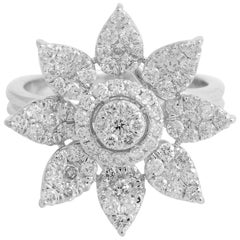 Bague fleur en or blanc 18 carats avec diamants de 1,30 carat